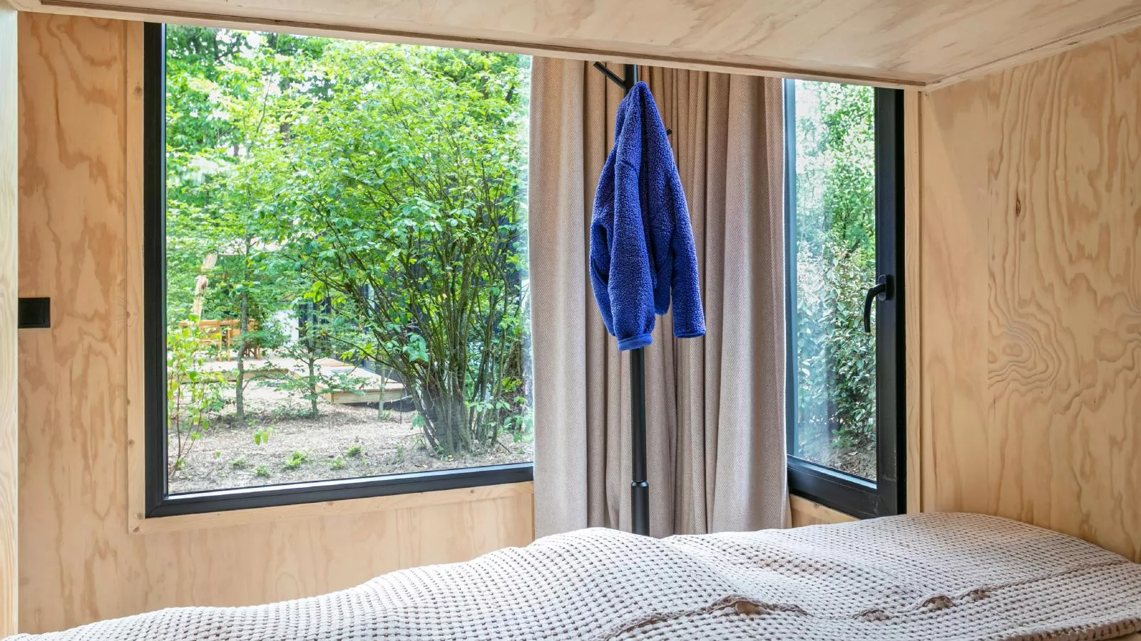 TED Tiny House-Bedroom
