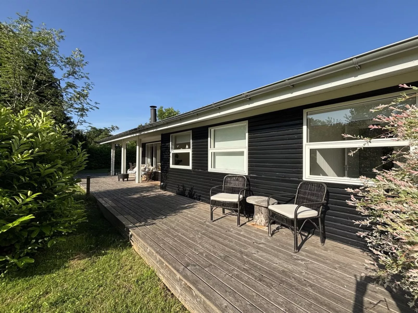 "Aksa" - 400m from the sea-Outside