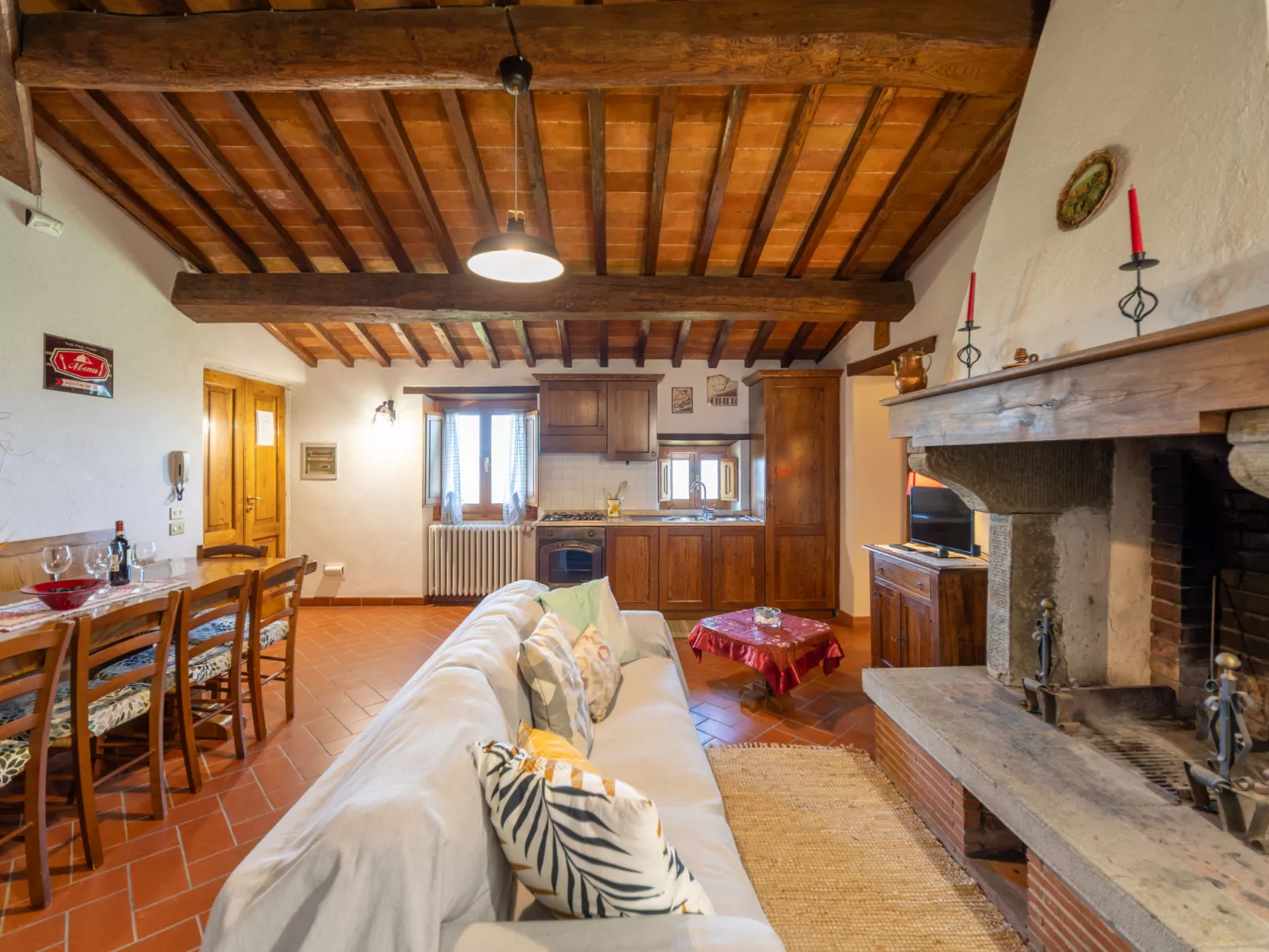 Podere Le Coste-Inside