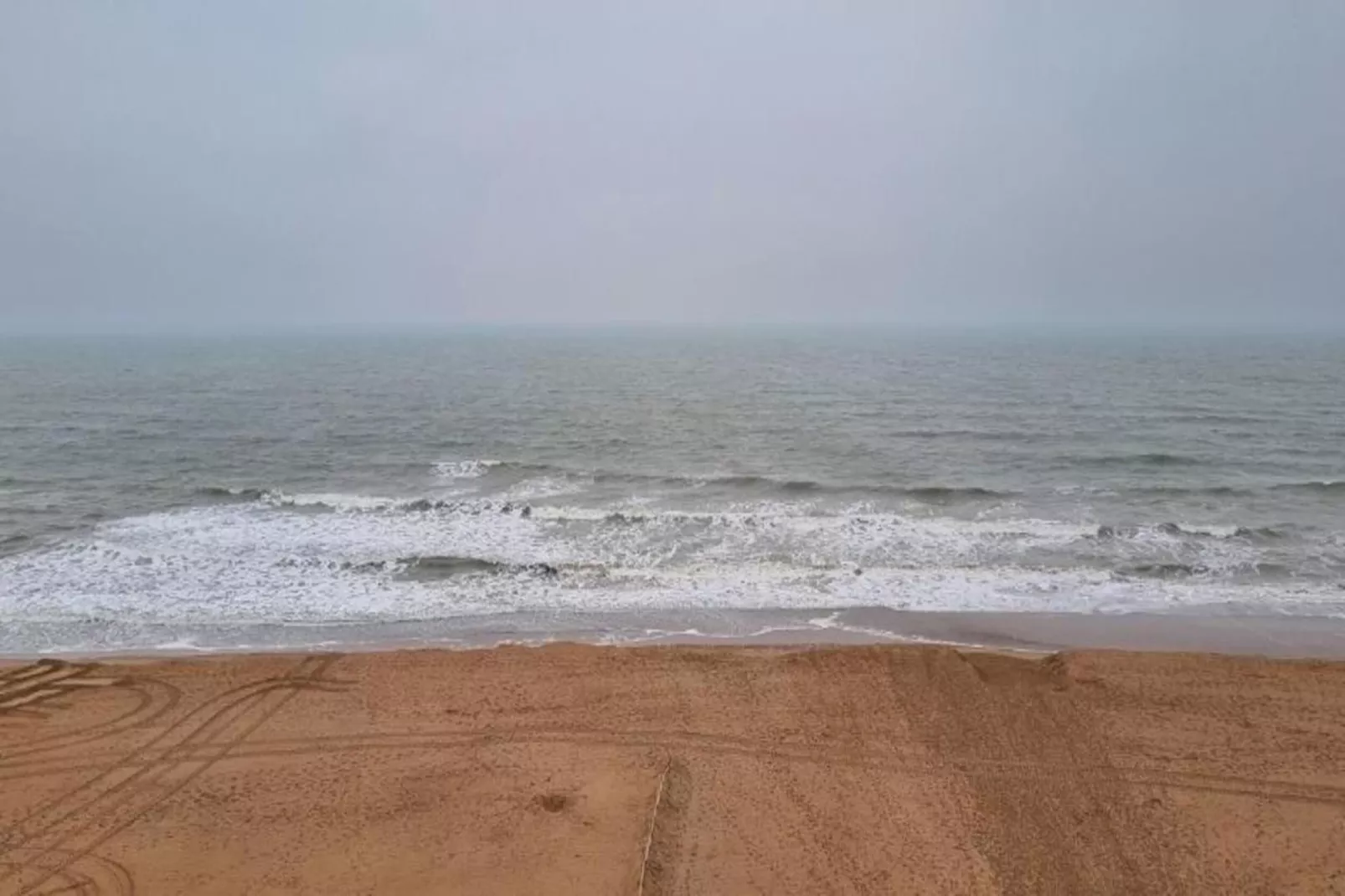 Les Vagues 201G20-Areas within 1km in summer