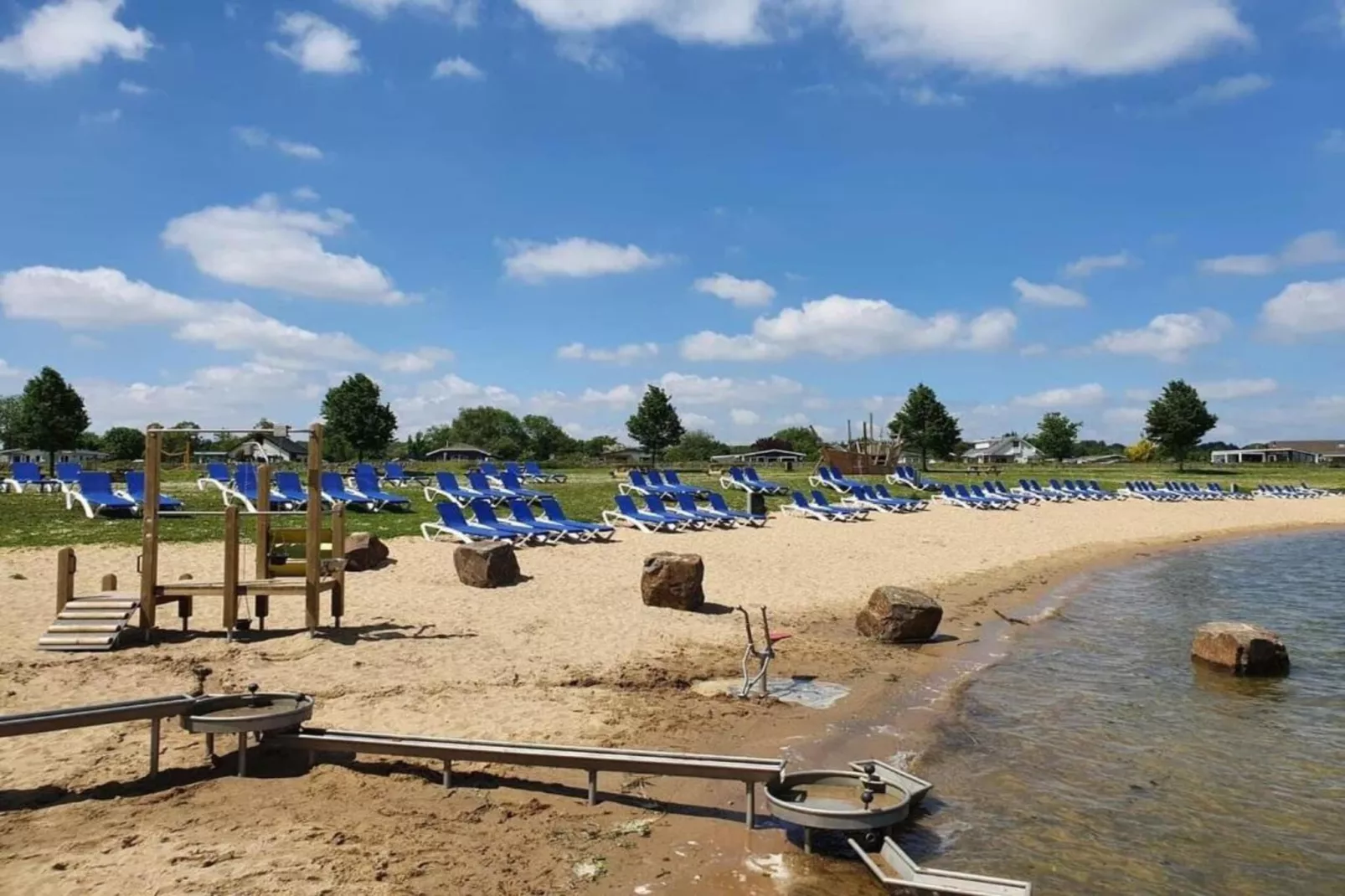 Recreatiepark Rhederlaagse Meren 21-Areas summer 20km