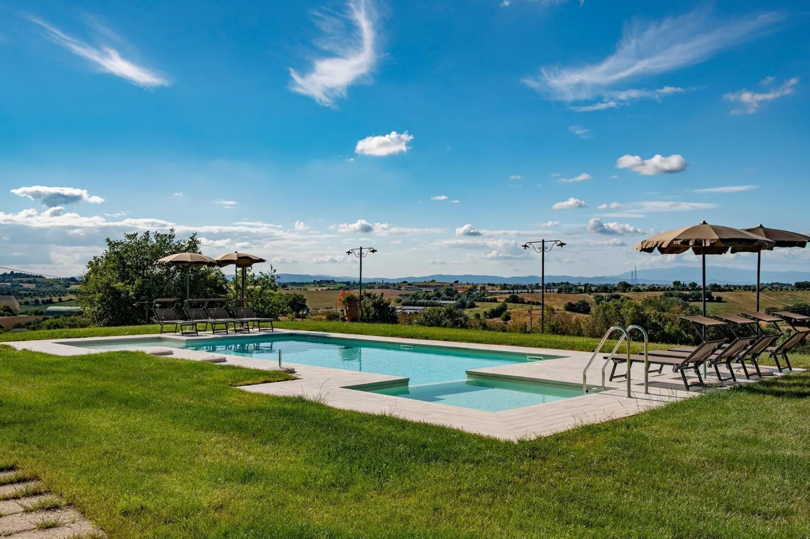 Borgo Le Spighe-Schwimmbad