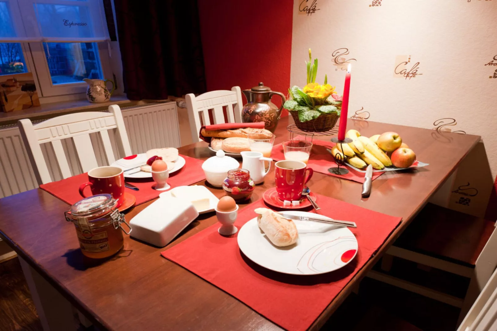 63279-Dining room