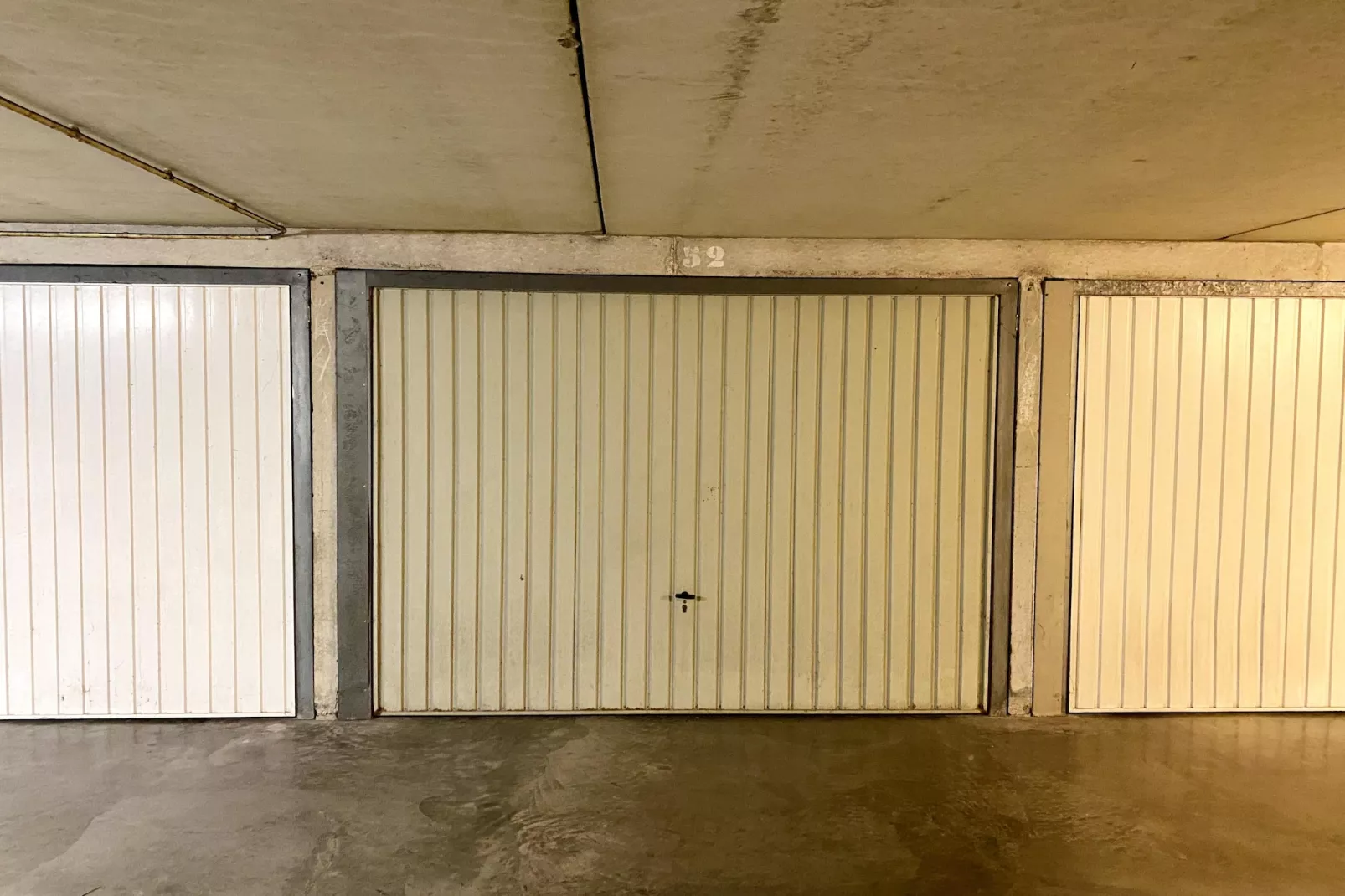 DEN OEVER VI 0203GAR-équipements