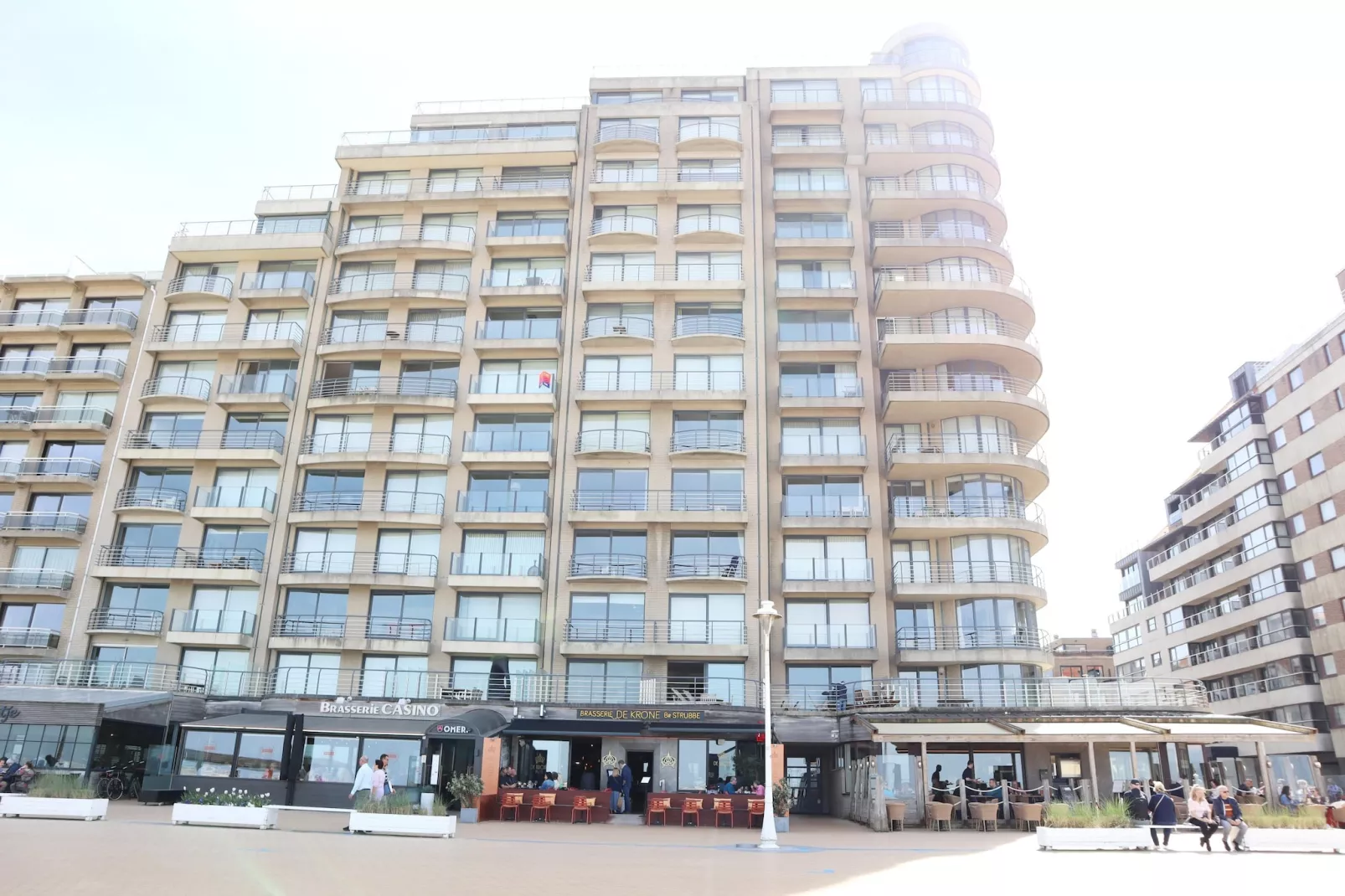 CASINO AB B0502-Extérieur été