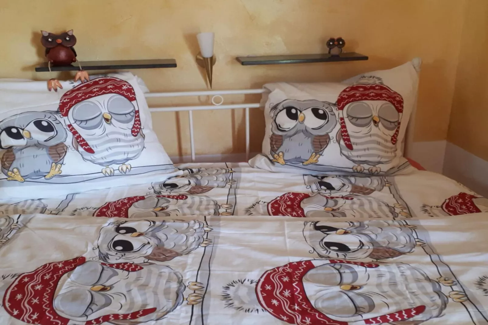 36626-Bedroom