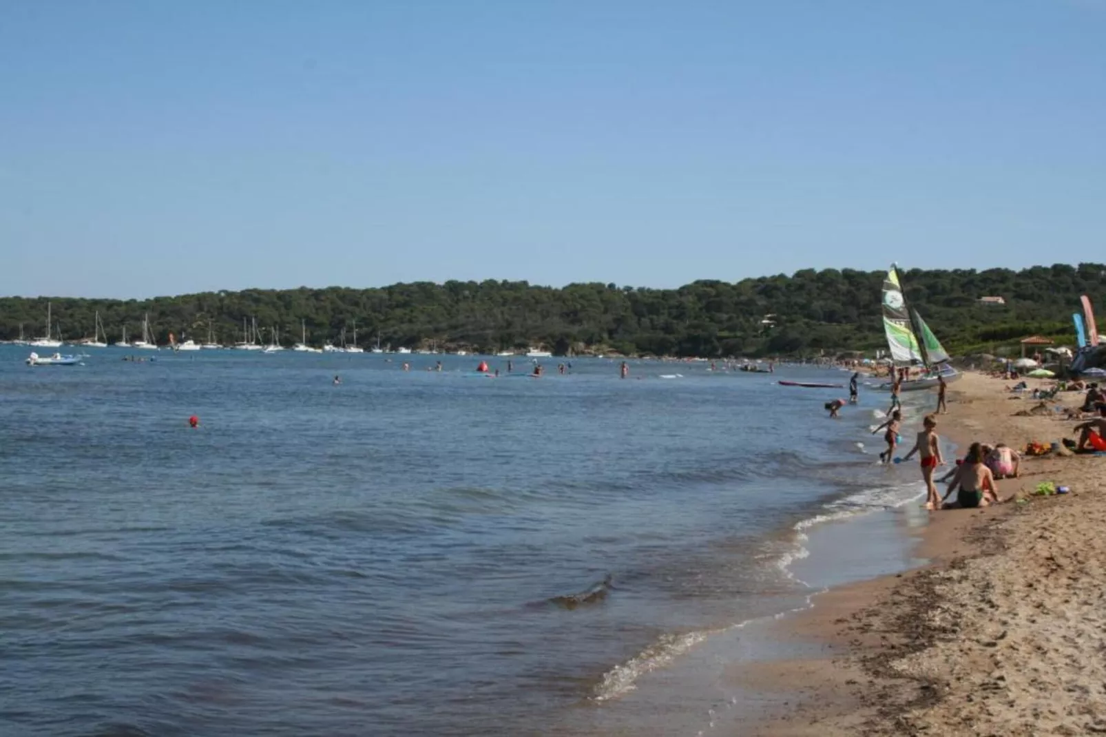 Le Riviera 3-Areas within 20km in summer