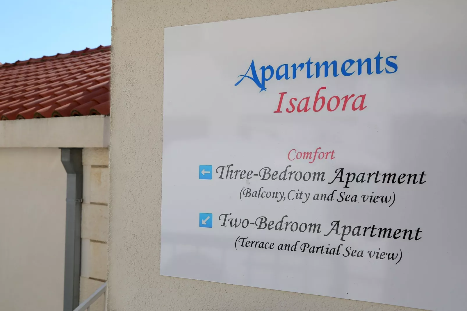 Apartments Isabora - Two-Bedroom Apartment with Terrace and Partial Sea View (Nea)