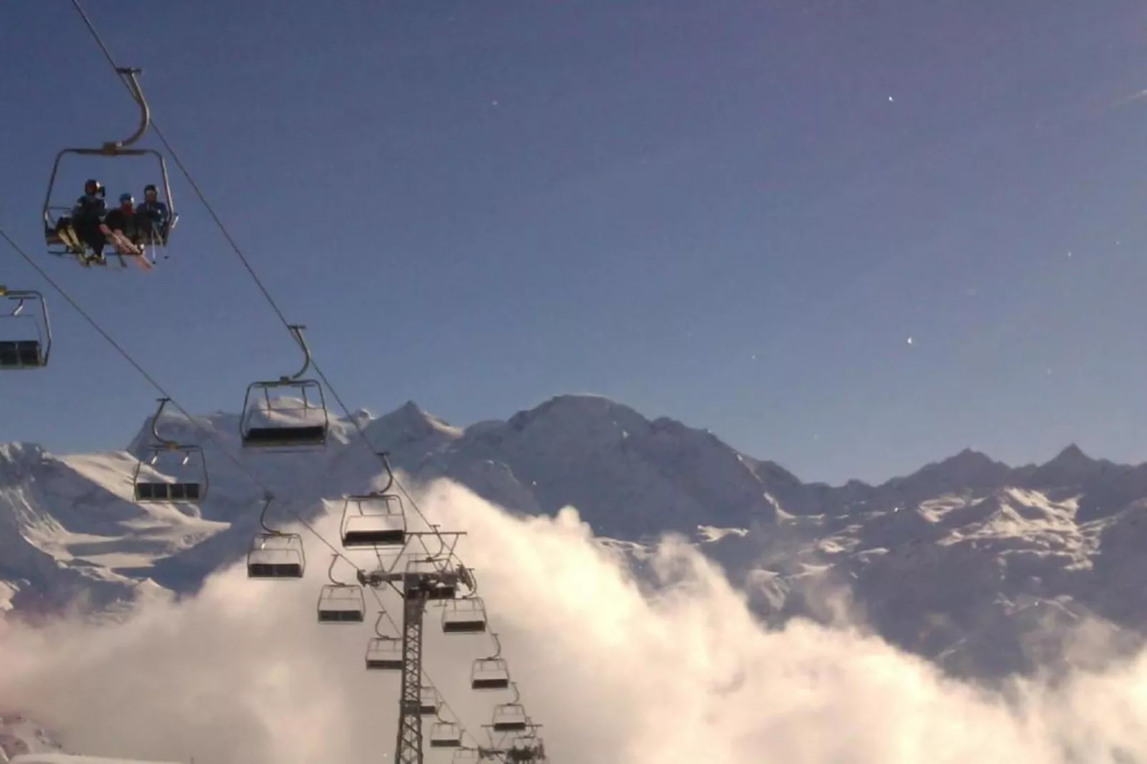 Paradis Perdu SKI IN & QUIET chalet 14 personnes-Area within 20km in winter
