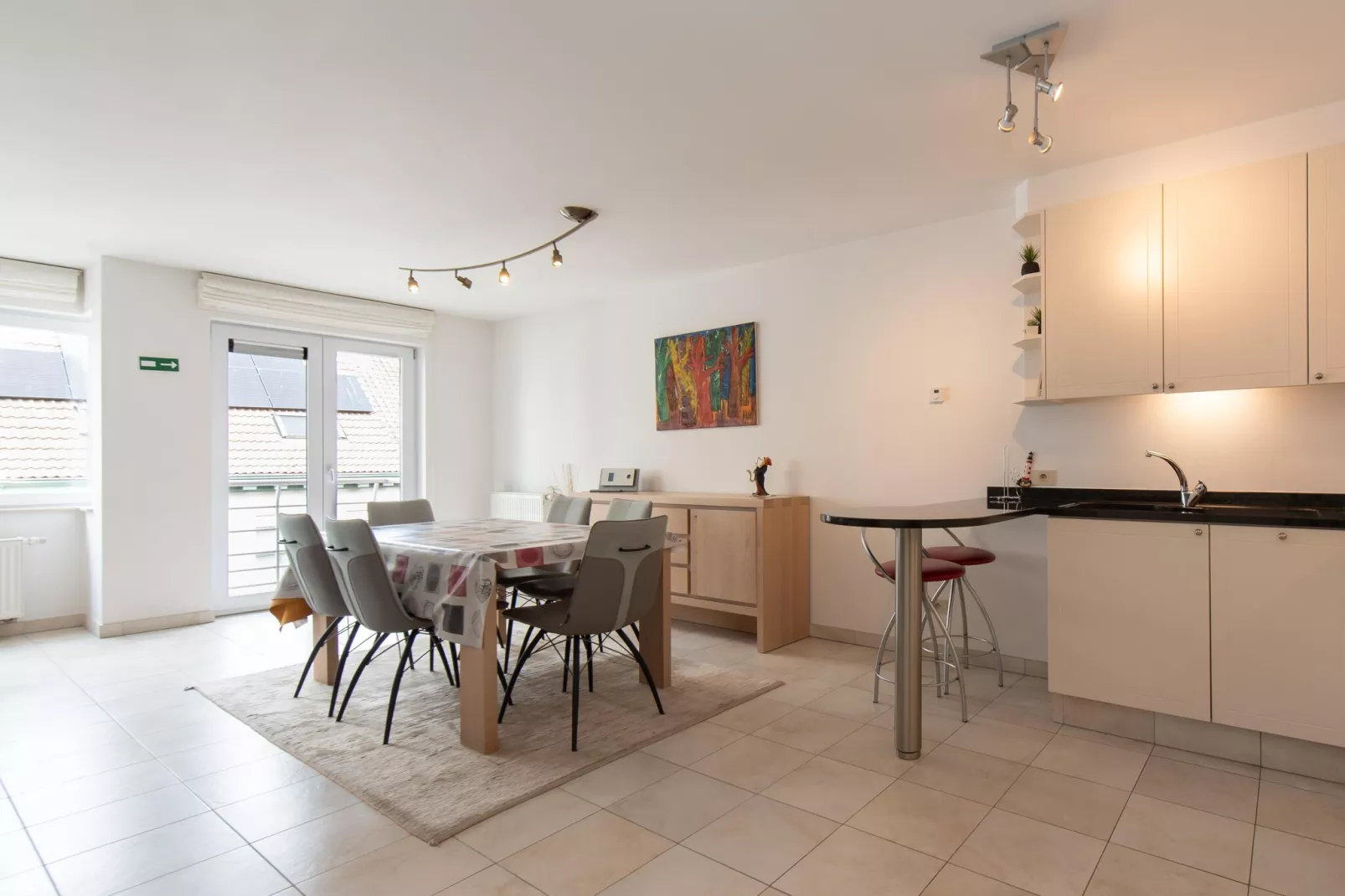 Serenity II-Kitchen