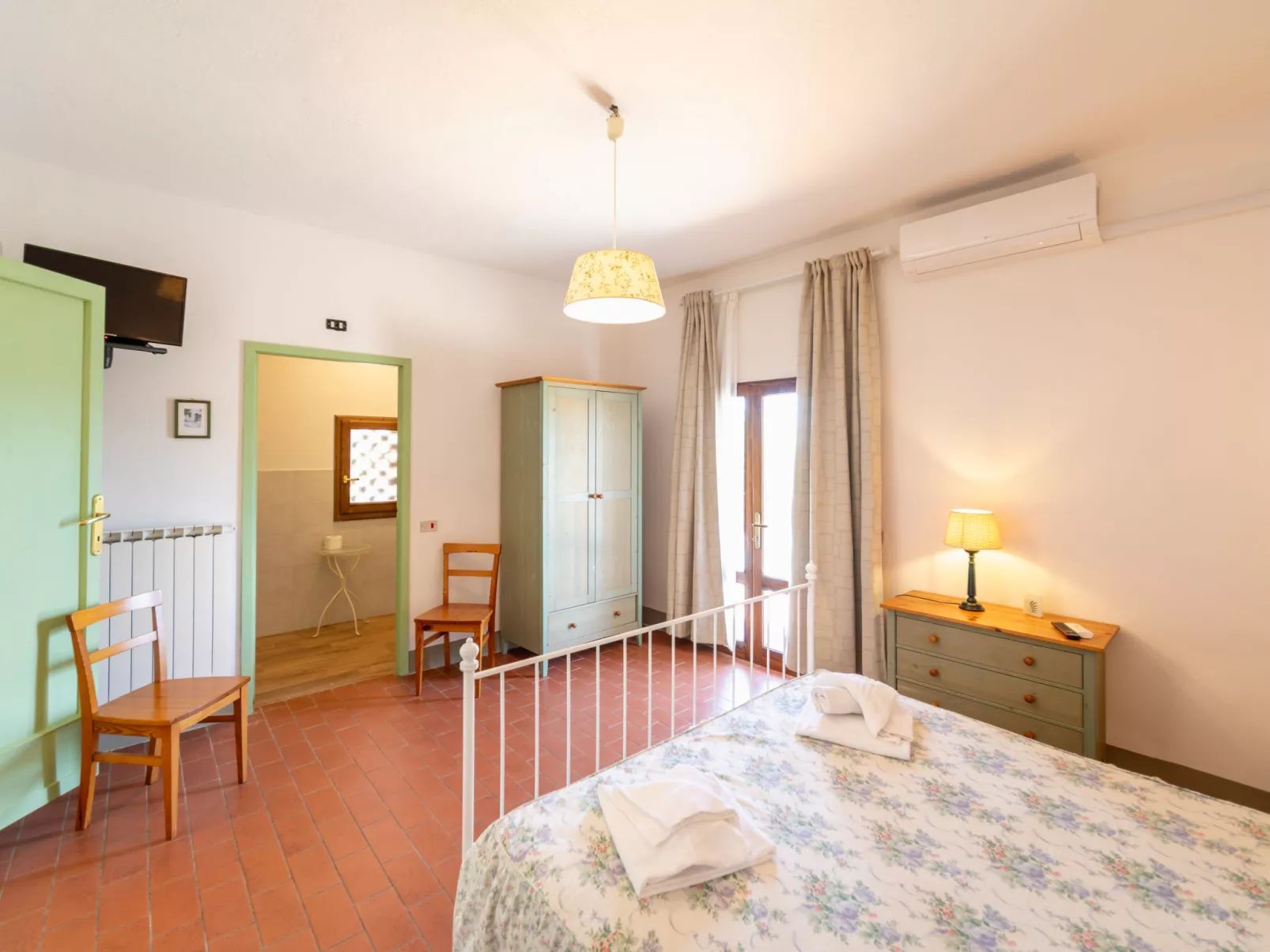 Antico Loggiato-Inside