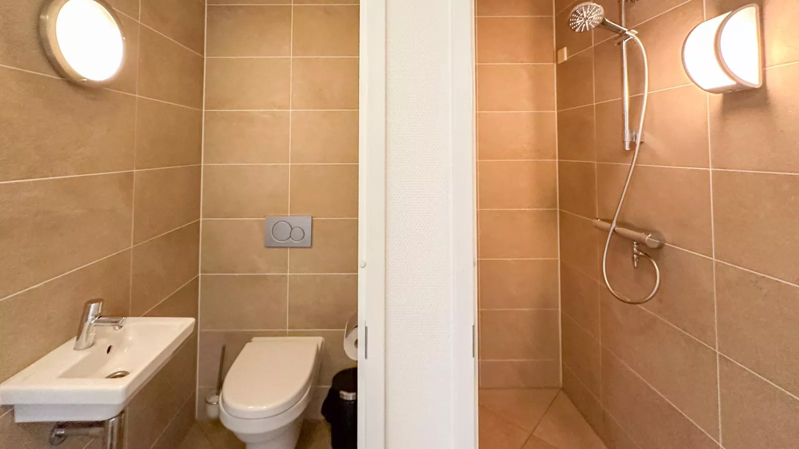 Sea Sun Relax 37-Badezimmer