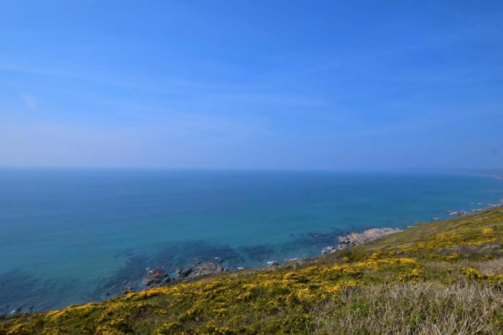 April Cottage, Cawsand-Areas within 1km in summer