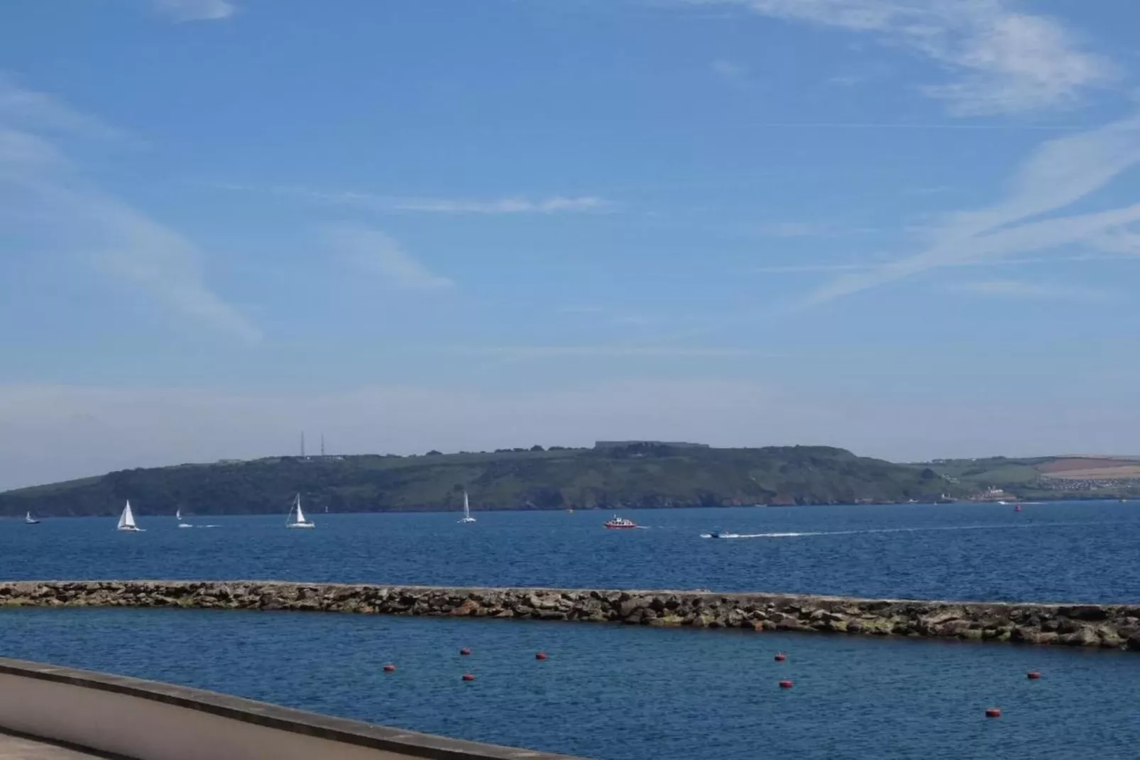 Penlee Narrows, Kingsand-Areas within 1km in summer