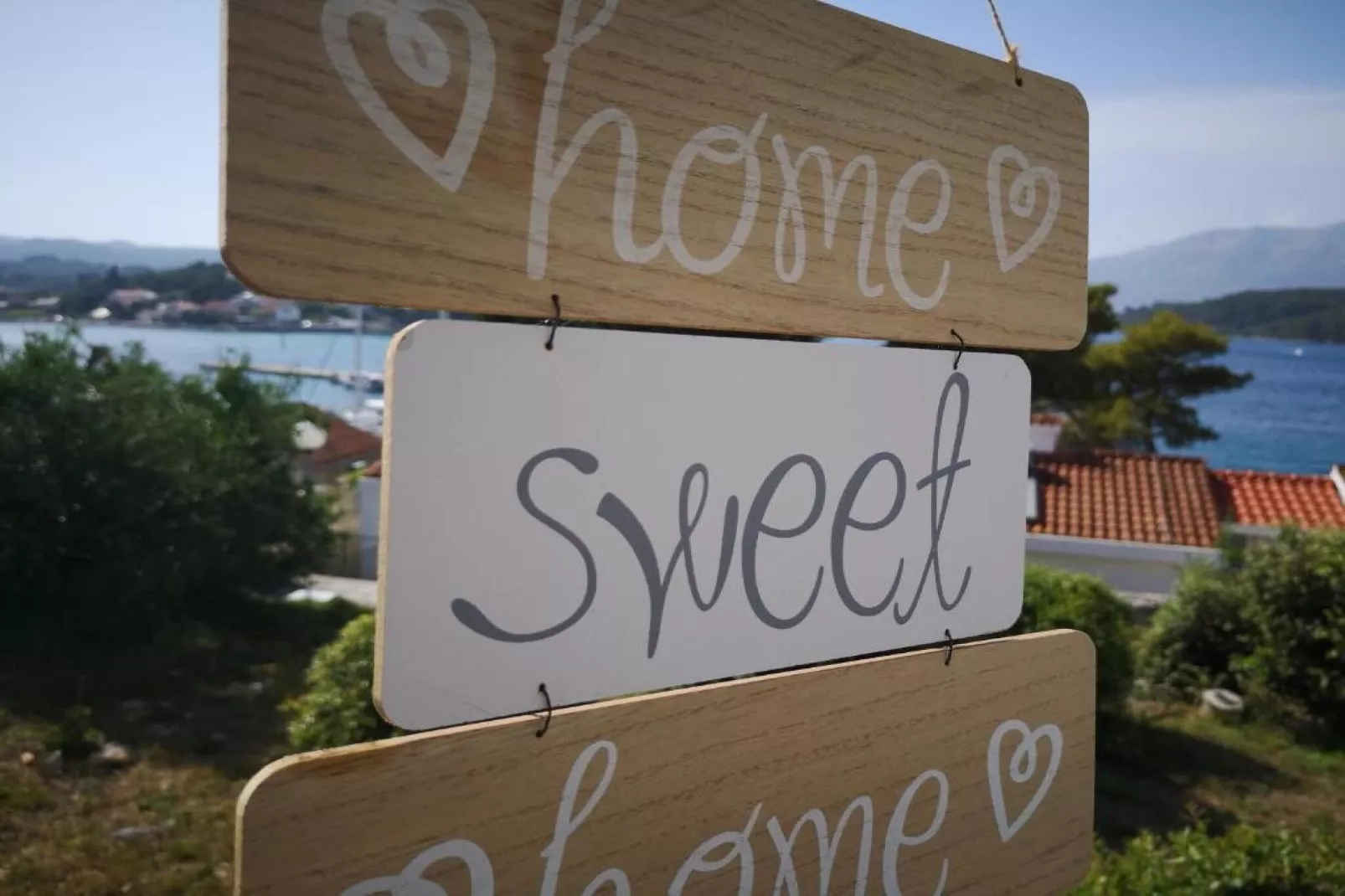 Lumbarda Resort Apartments - Standard One-Bedroom Apartment E7-Outdoor