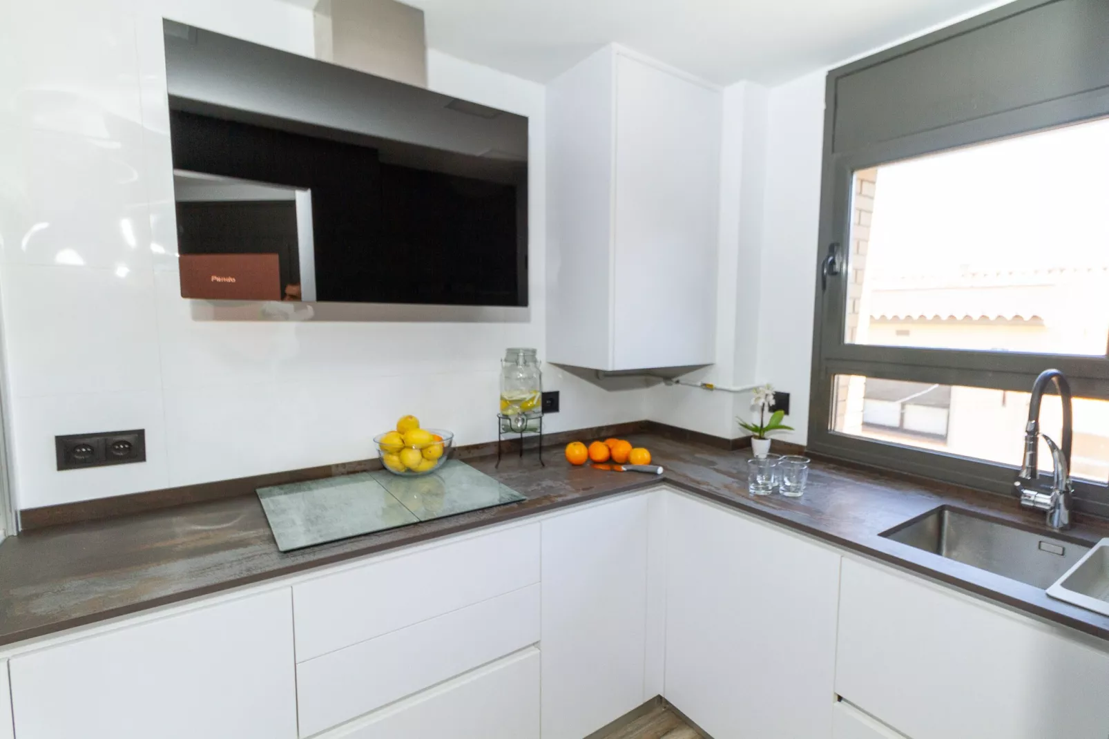 Vivalidays Oscar - Malgrat de Mar-Kitchen