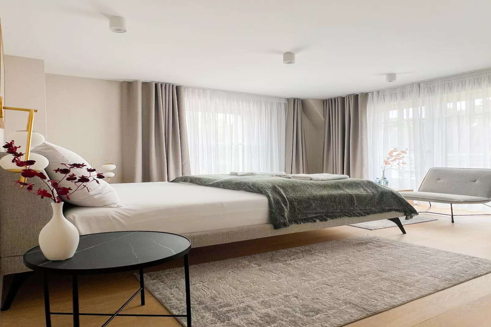 Apartament z balkonem na pierwszym piętrze-Chambre