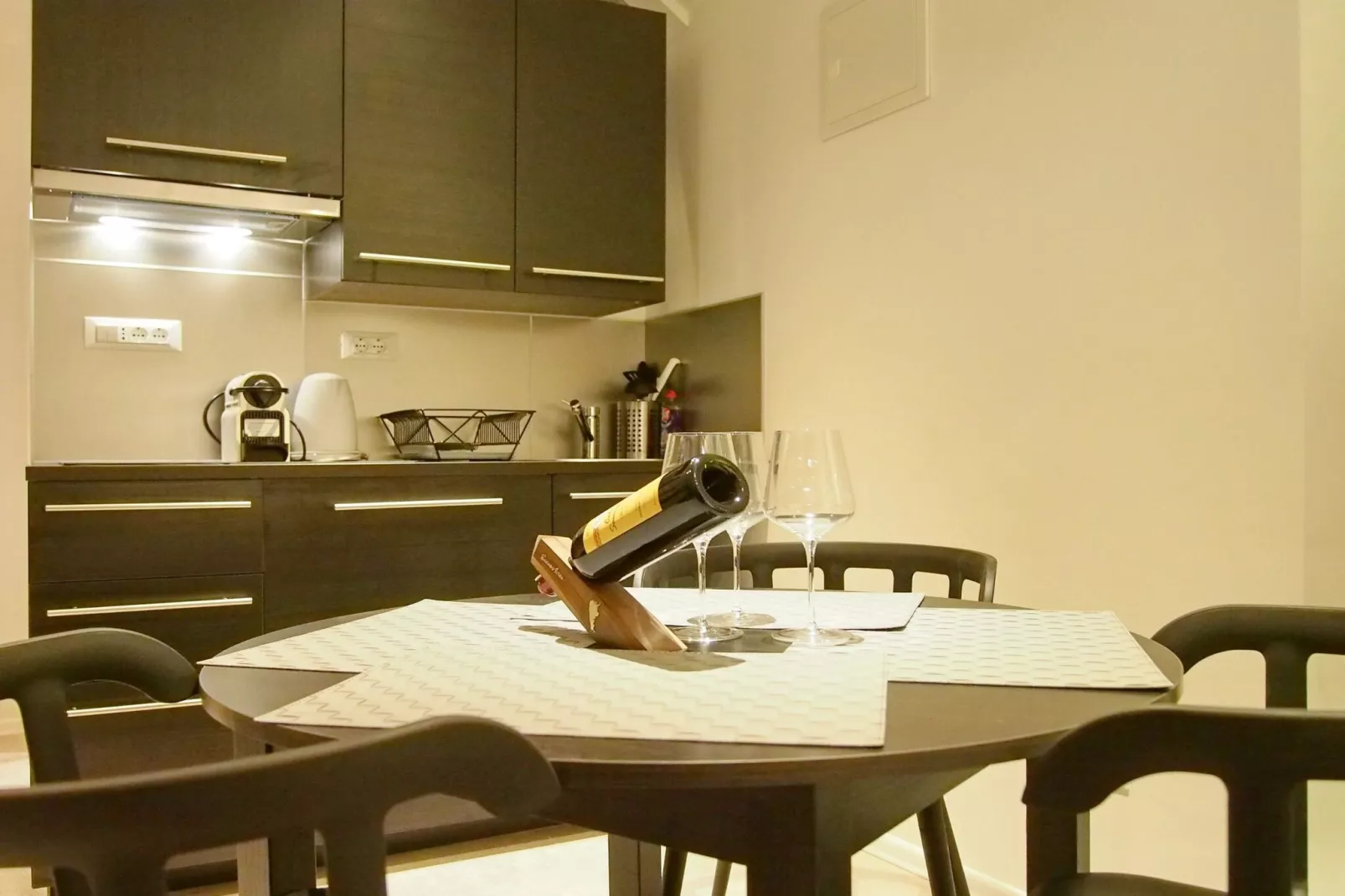 Luxury Style Apartments - Comfort Studio (Royal)-Esszimmer