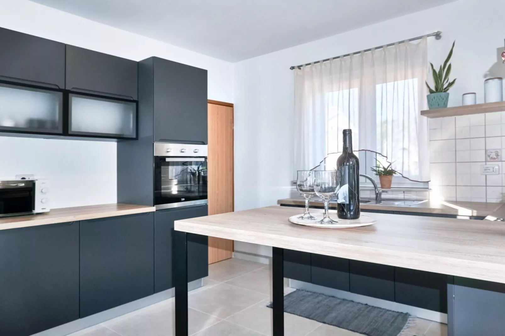Villa SABINA - Breg Ivanovci - Three Bedroom Villa with Swimming Pool-Küche