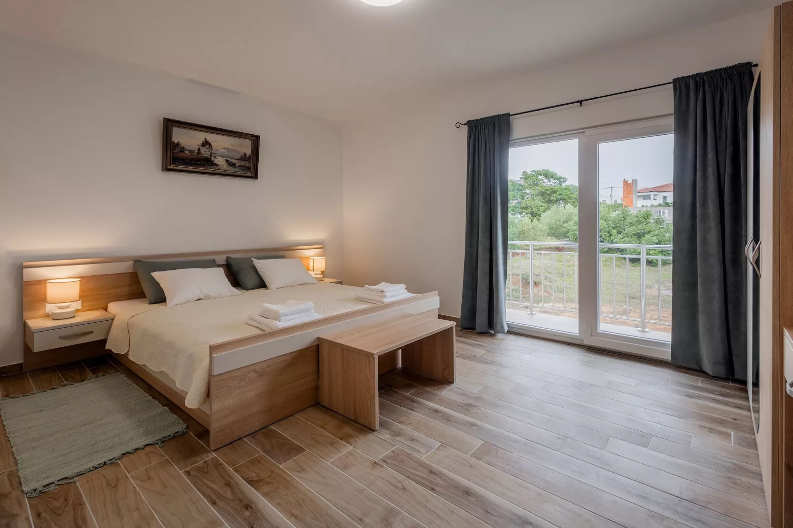 Holiday Home Milutin 1 - Four Bedroom Holiday Home with Private Pool-Chambre