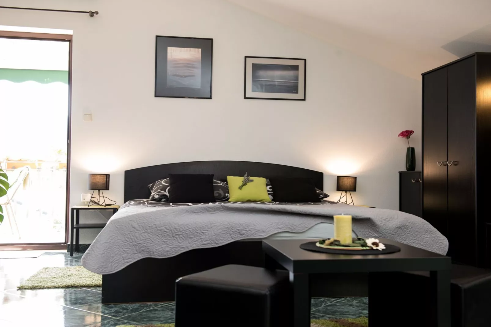 Stylish Lovran Sea View Apartments - Studio Apartment with Balcony and Sea View