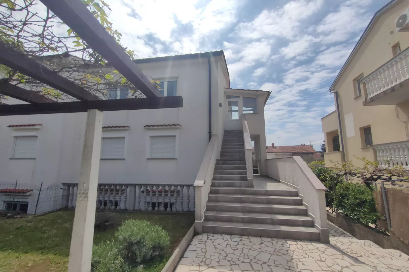 Apartments Krk with Sea View and Terrace - Classic Two Bedroom Apartment with Sea View ant Terrace (owner second floor)-Im Freien