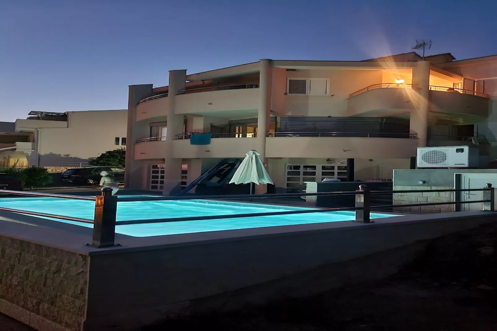 Villa Analena - One bedroom apartment 1-Schwimmbad
