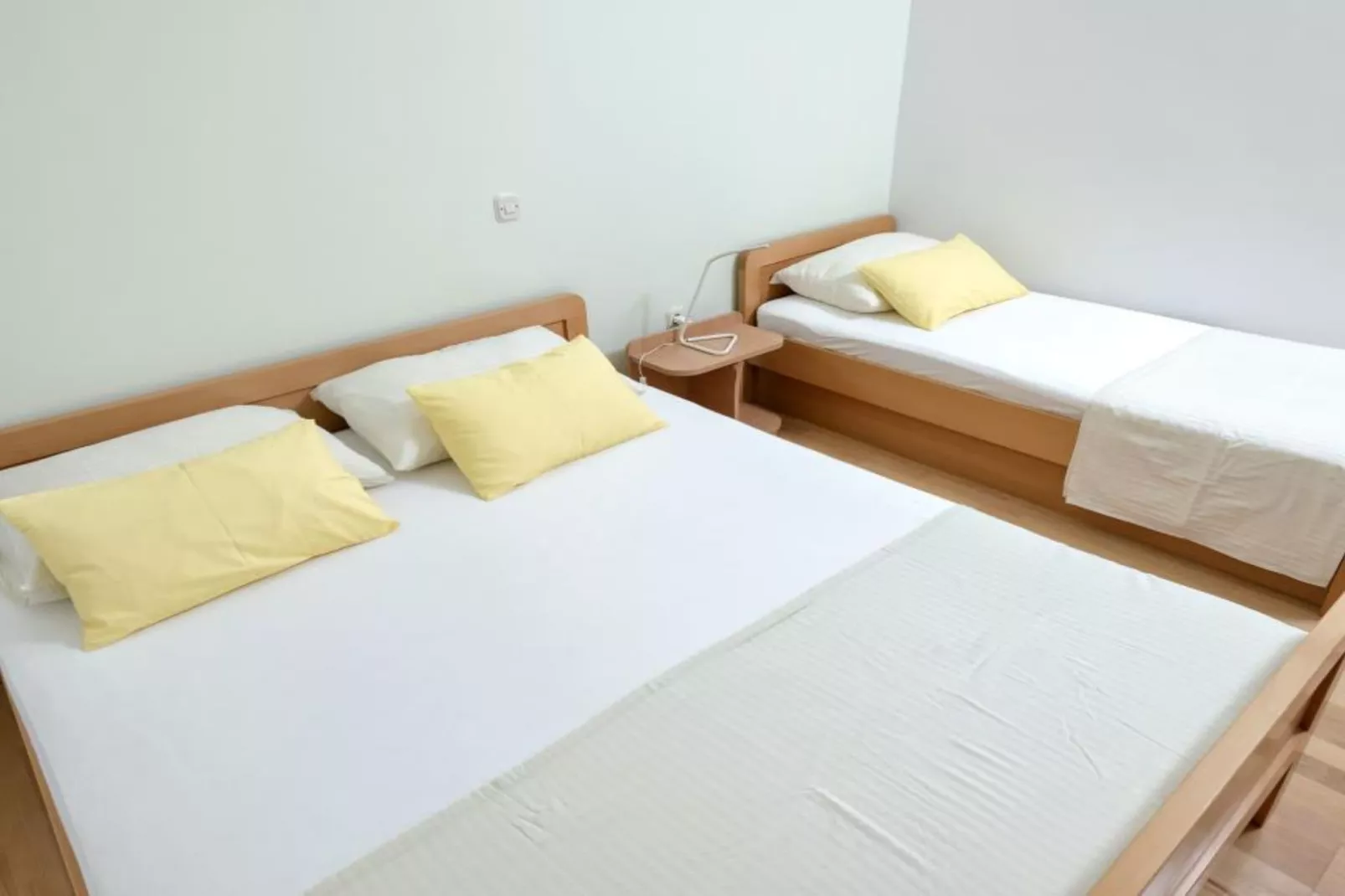 Dolac Green Side Apartments - Two Bedroom Apartment 1-Bedroom
