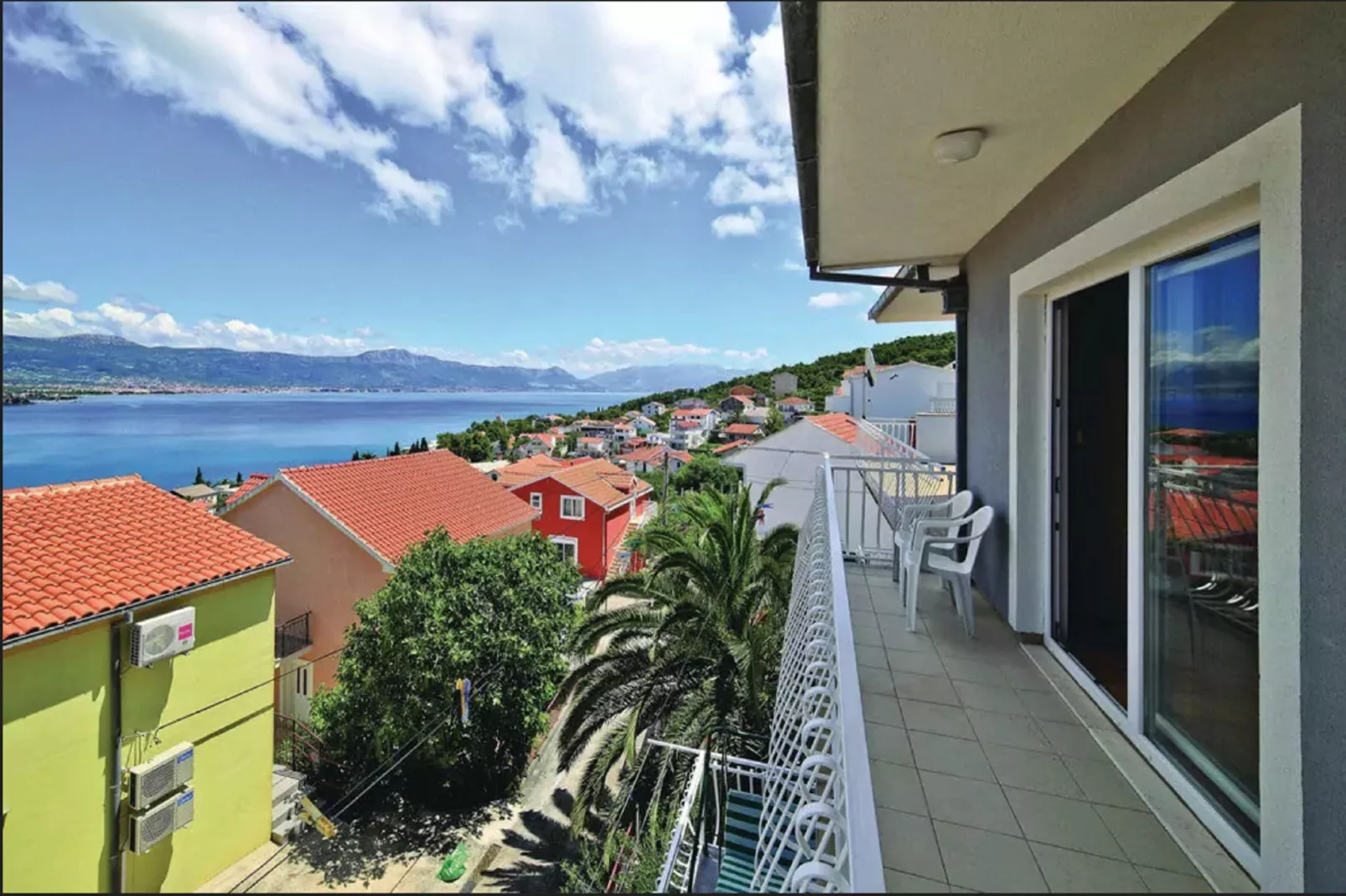 Apartments Halilović - Two Bedroom Apartment 2-Balcon-terrasse