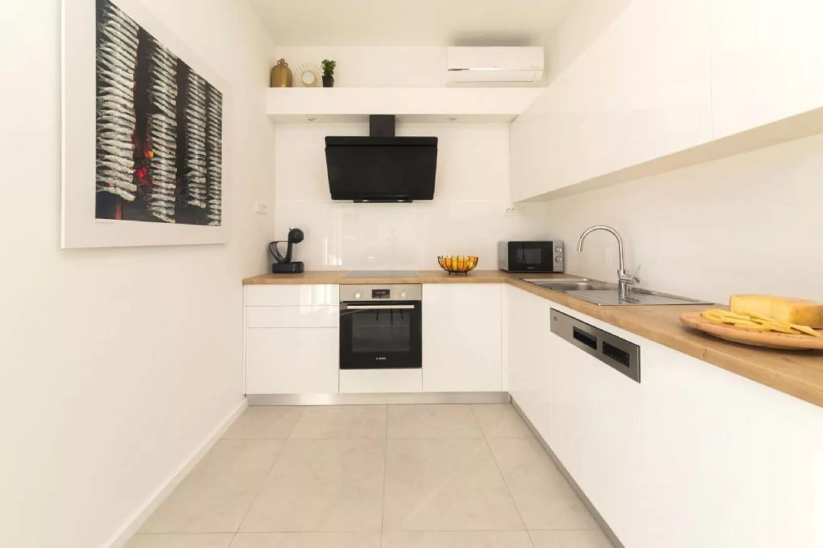 Luxury Villas Bellavista - Four Bedroom Villa with Pool (Villa 1)-Kitchen