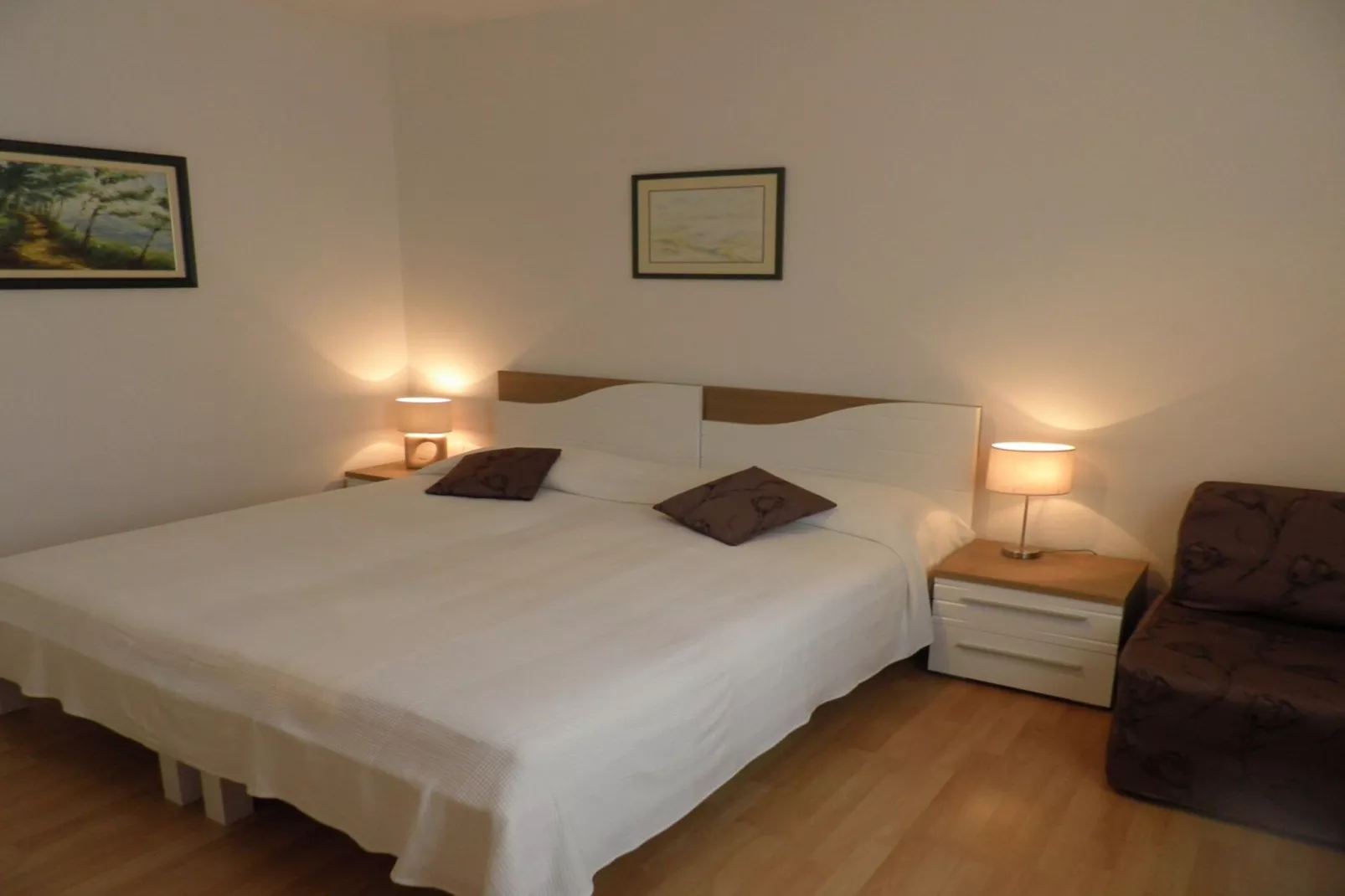 Holiday Home Apartments Alba-Bedroom