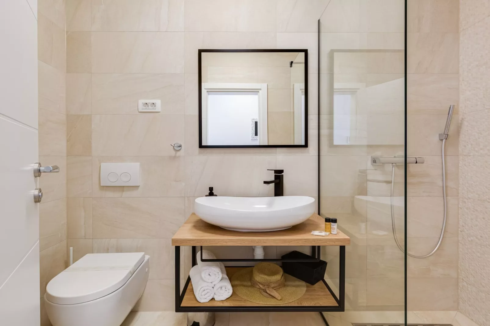 Exclusive Vodice Apartments - Penthouse Apartment A5-Bathroom