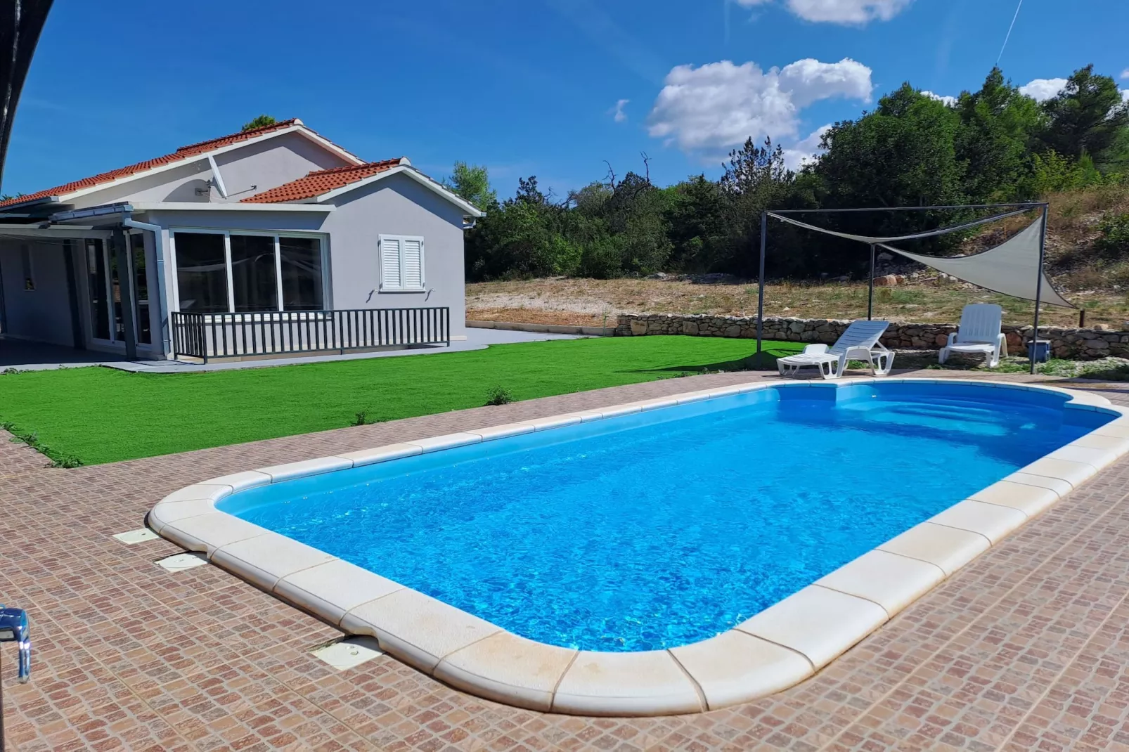 Nane Garden house with heated pool-Swimming pool