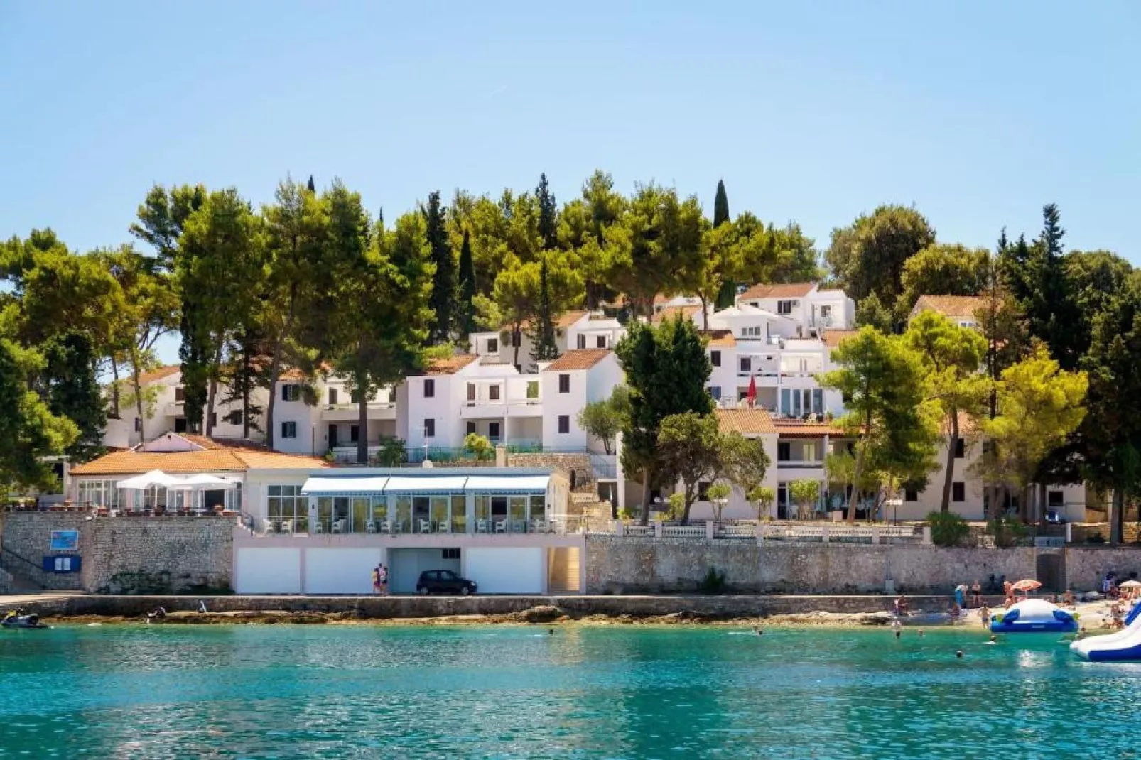 Lumbarda Resort Apartments - Superior Apartment with Mountain View E2-Outdoor