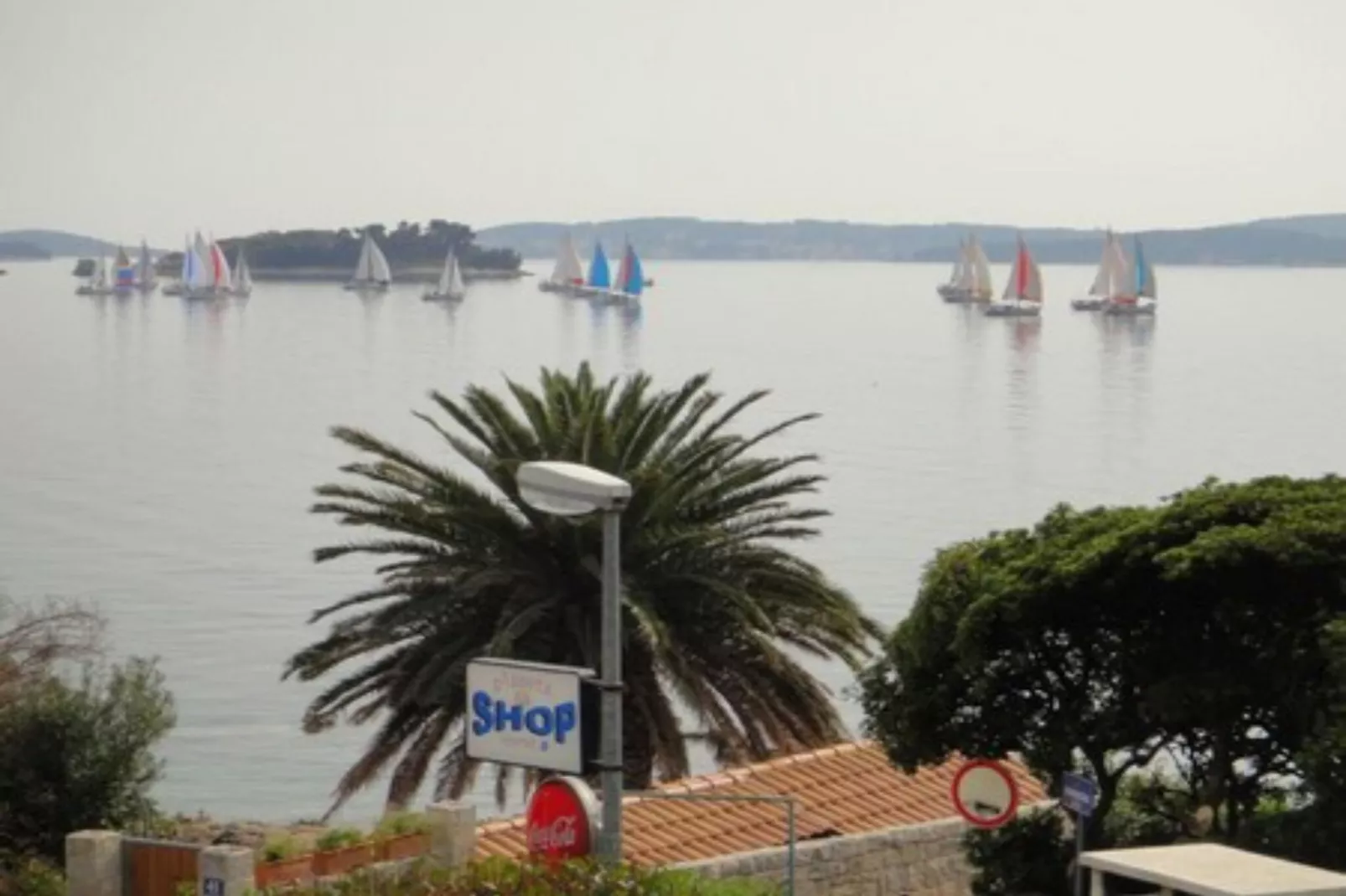 Seafront Apartments Pretner - Comfort Studio Apartment with Balcony and Sea View-Outdoor