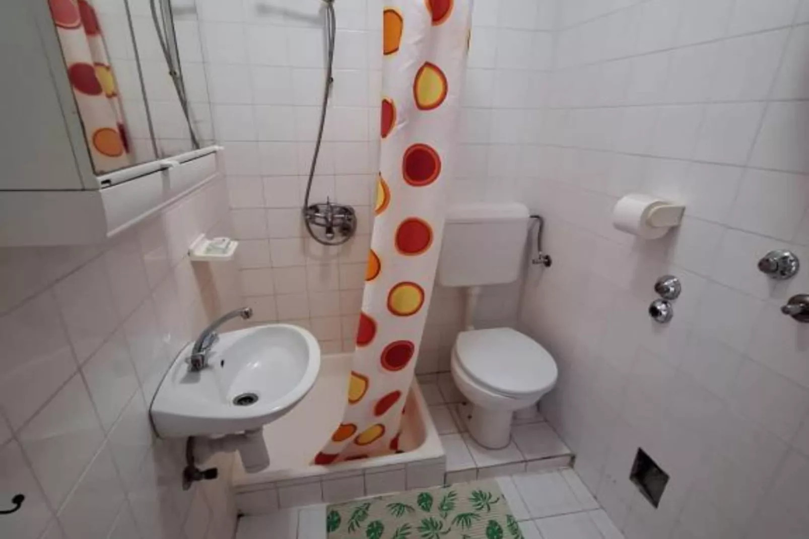 Apartments Villa Šesto - Classic One Bedroom Apartment with Balcony(3)-Bathroom