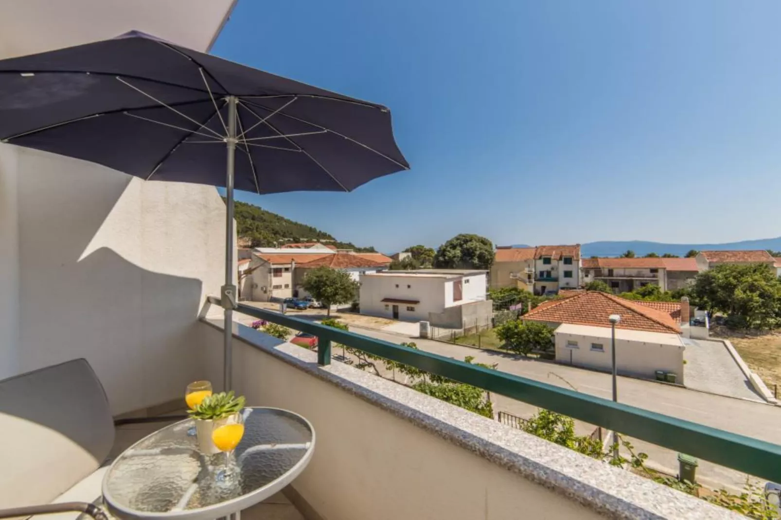 Apartments Nmn - Studio Apartment with Balcony 3-Terrasse/Balkon