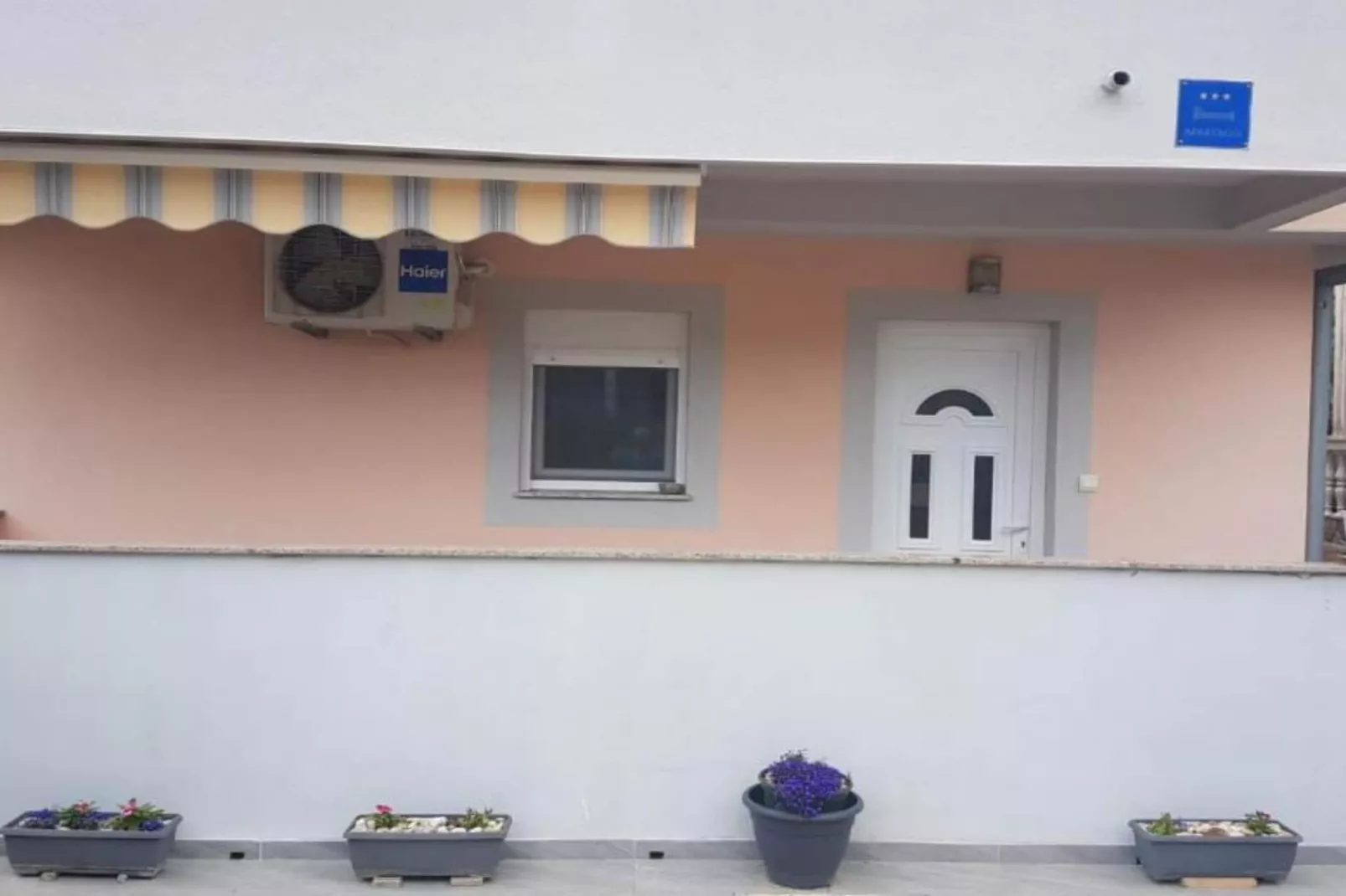 Modern Apartments in Zadar with Private Terrace - Studio Apartment with Terrace-Außenbereich