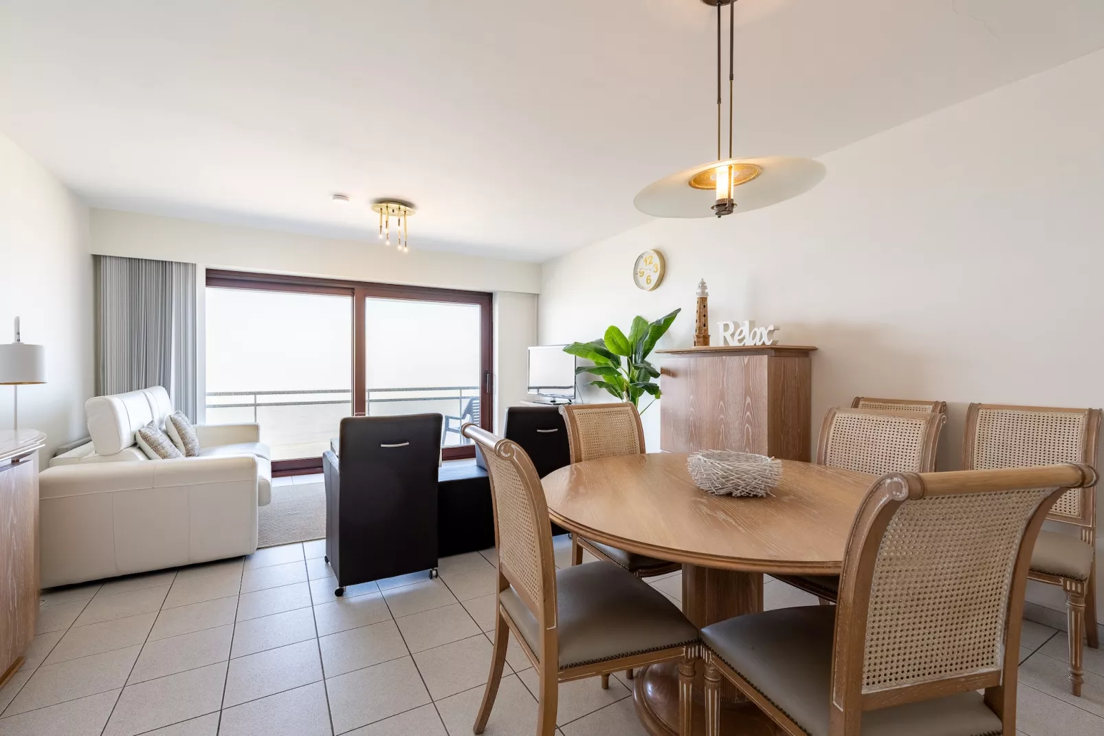 LECOMTE 9B-Dining room