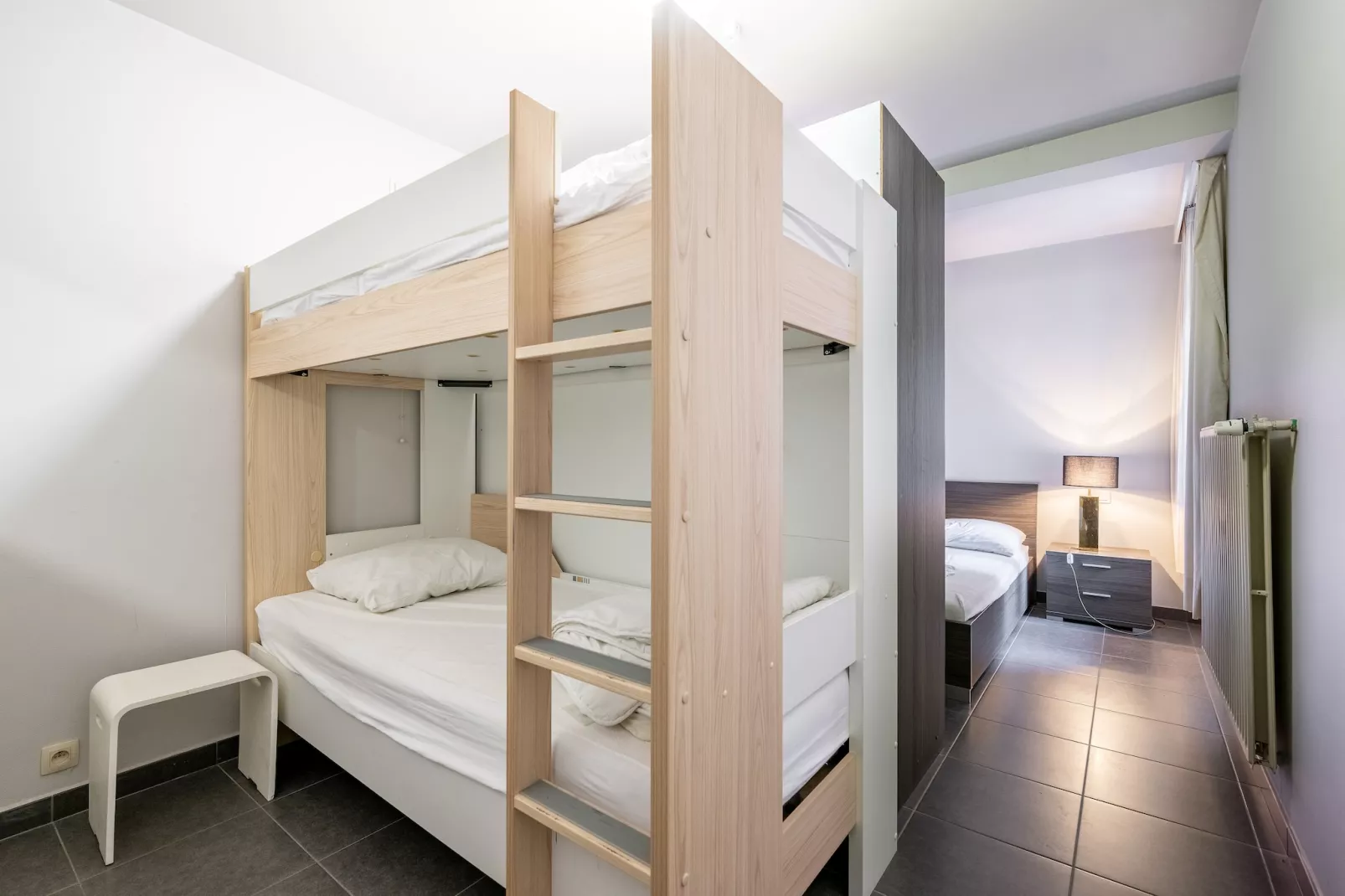BEAULIEU & CHAMBORD 71-Schlafzimmer