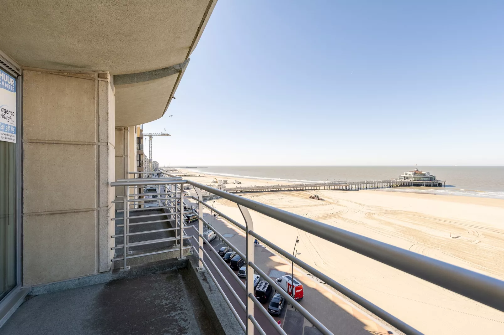IDEAL TOWER 806-Terrace balcony