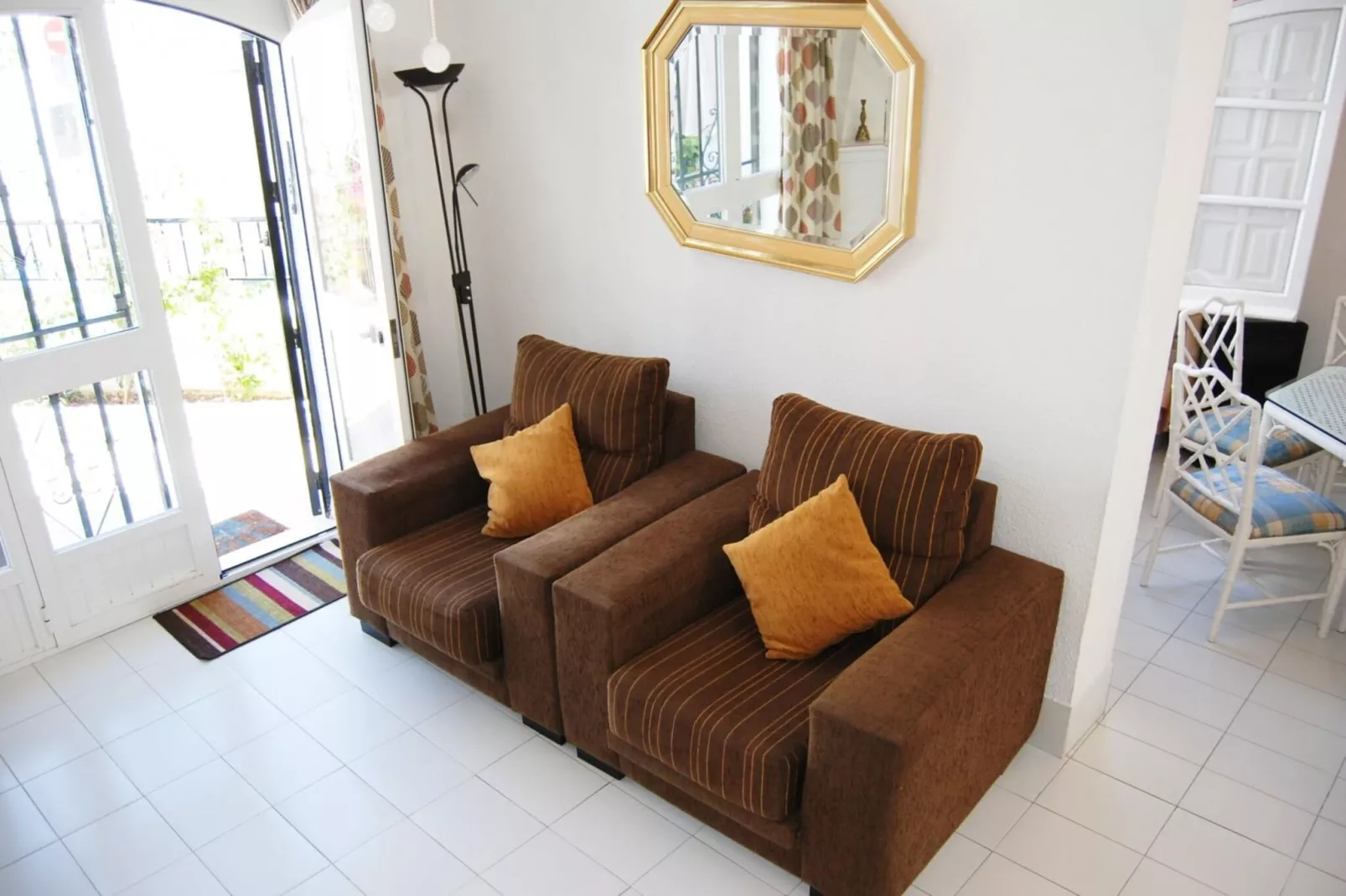 Los Pinos 25 Villas by Casasol-Salon