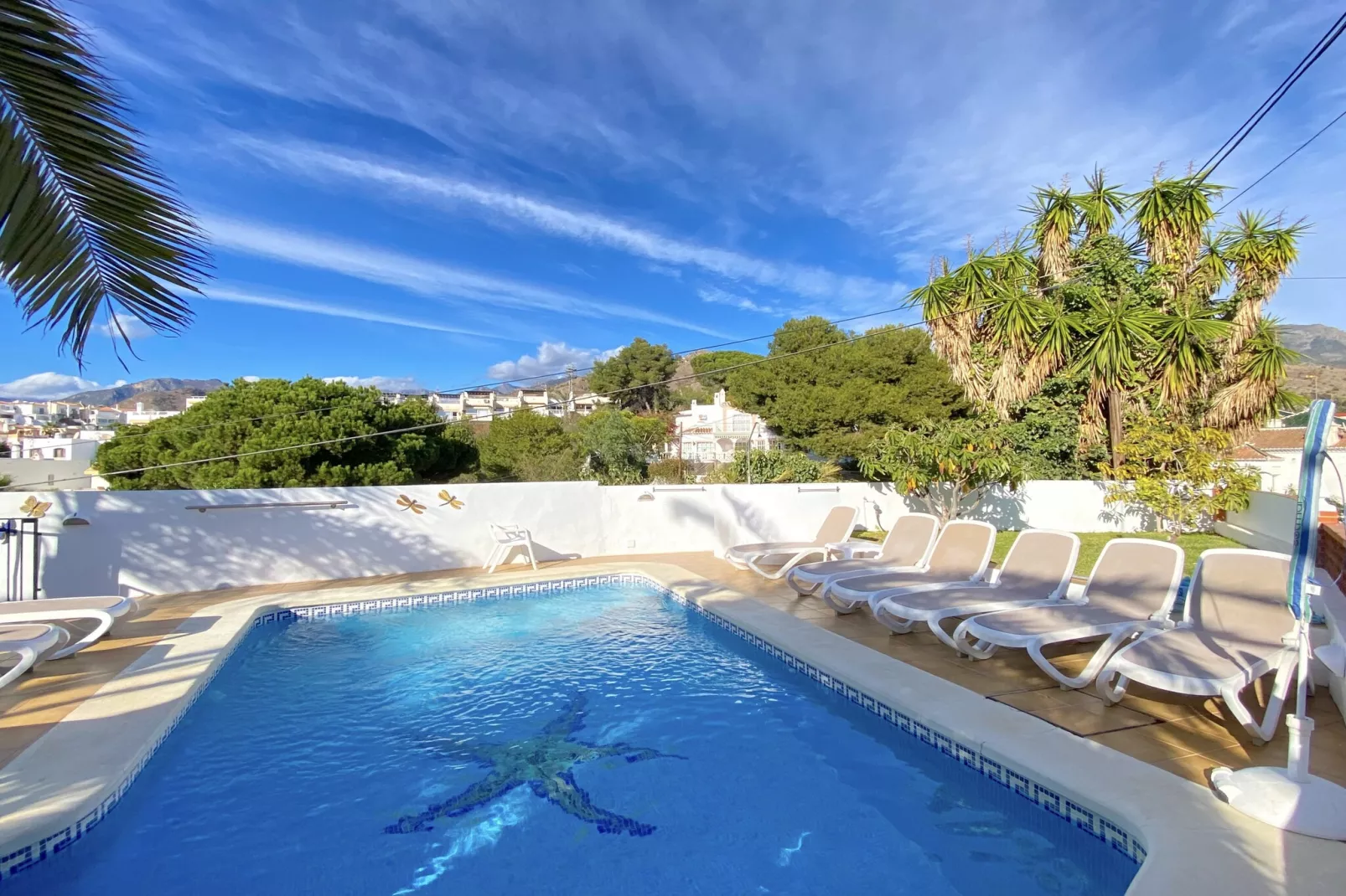 Villa Sandra Little Haven Apartment by Casasol-Schwimmbad