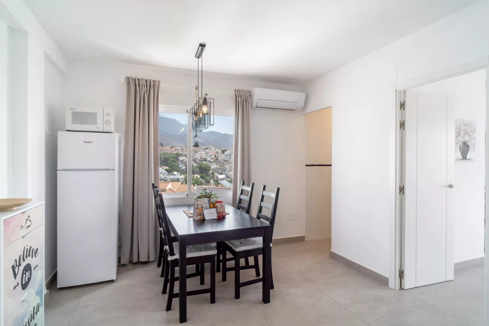 Perdigon 325 Paradise by Casasol-Dining room