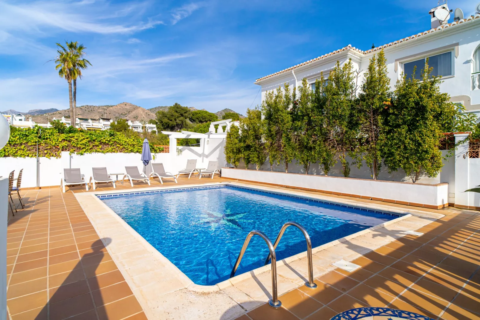 Villa Grande Luxe Private Pool by Casasol-Piscine