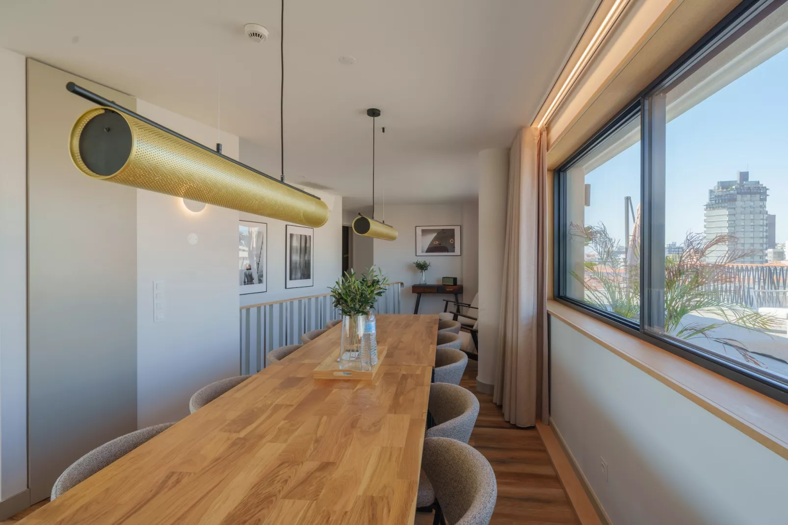 Feel Porto Firmeza Coworking & Flat 4.4-Esszimmer