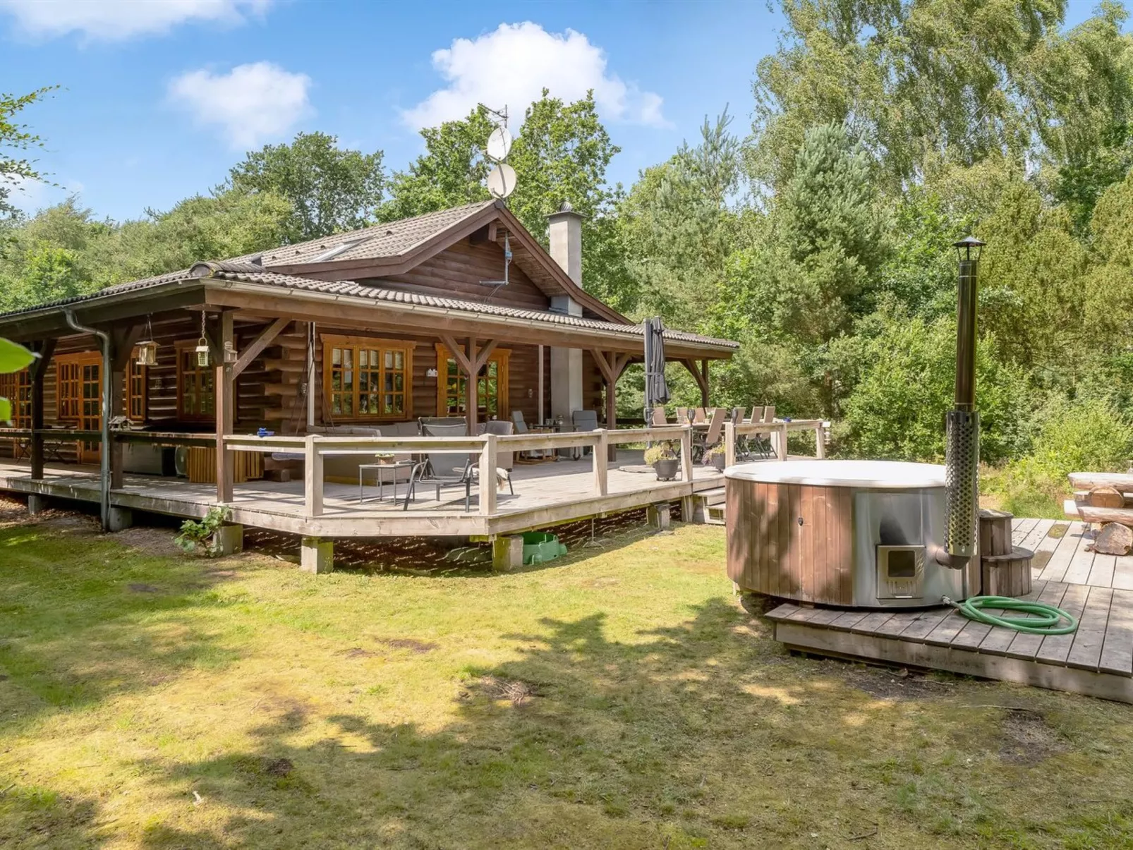 "Aryan" - 450m from the sea-Outside