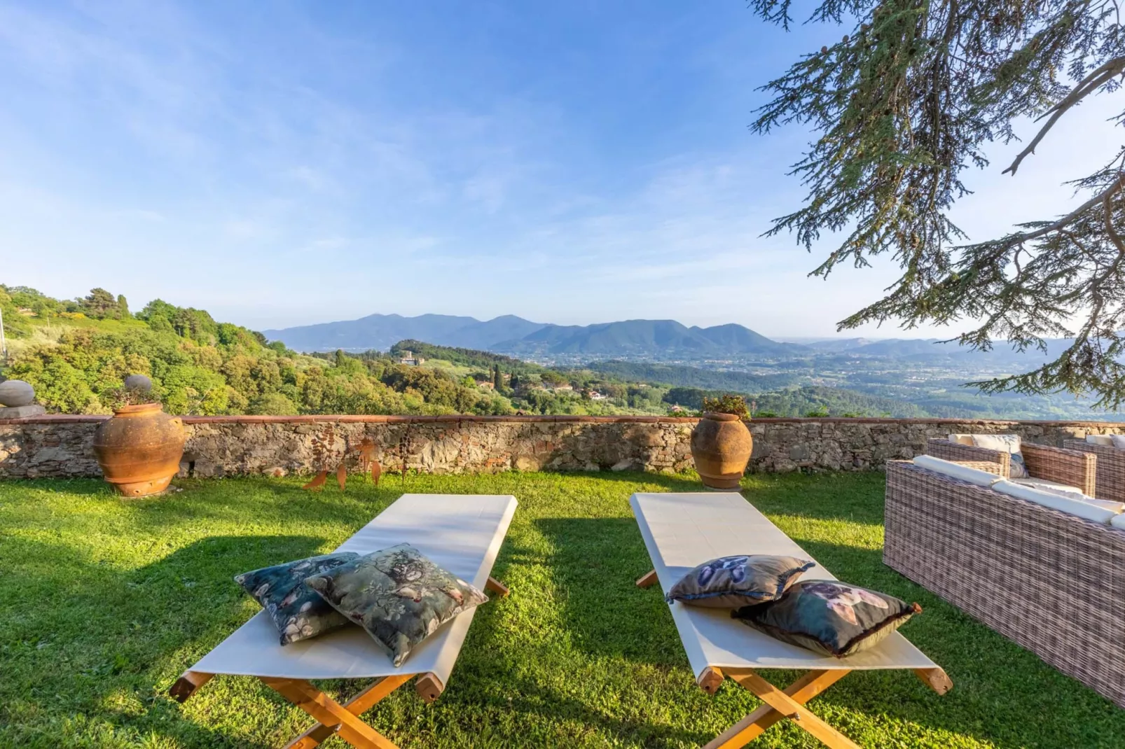 Villa Borbone - perched on the Lucca Hills-Untagged
