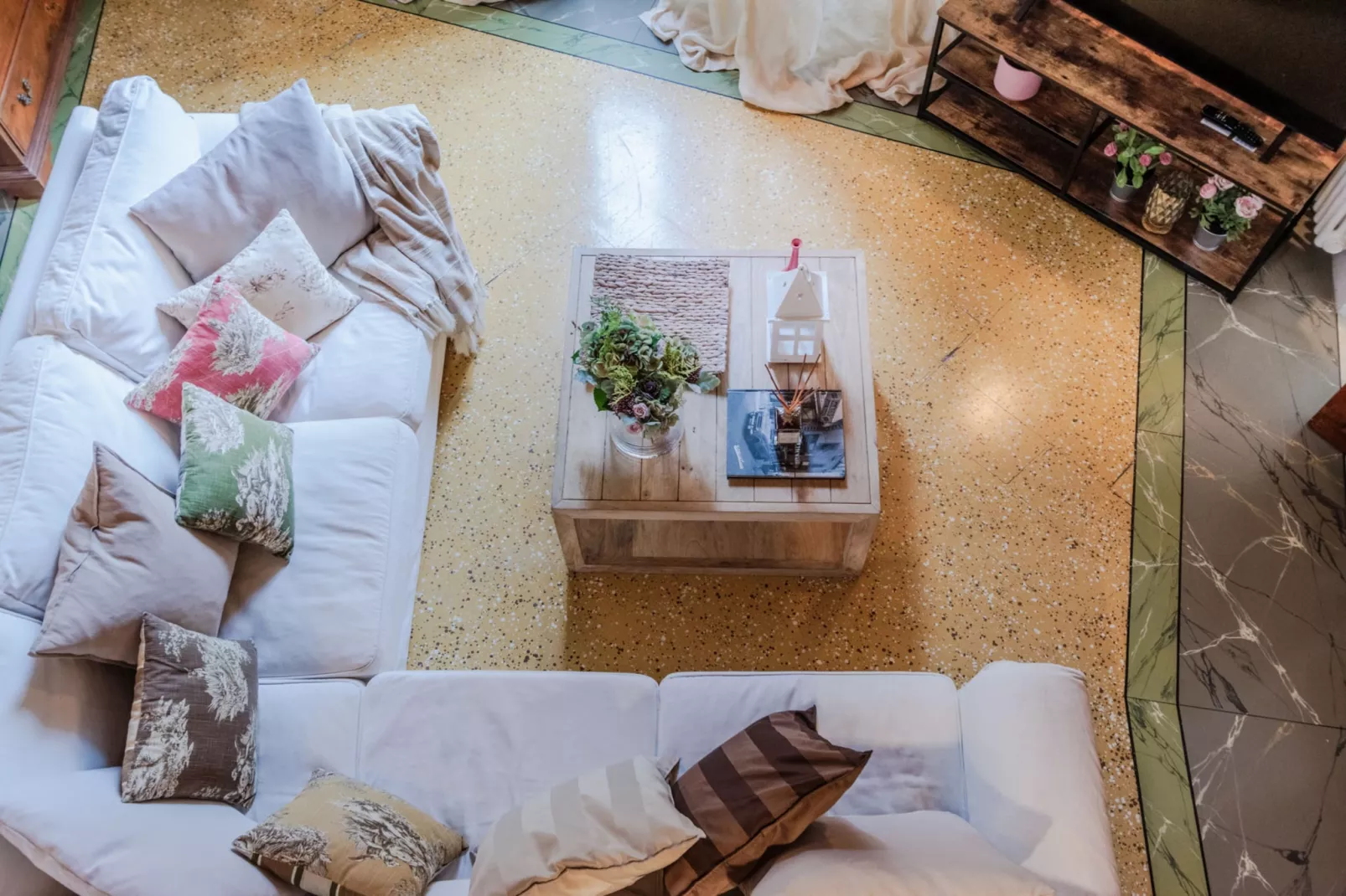 Casta Dama Apartment-Nicht zugeordnet