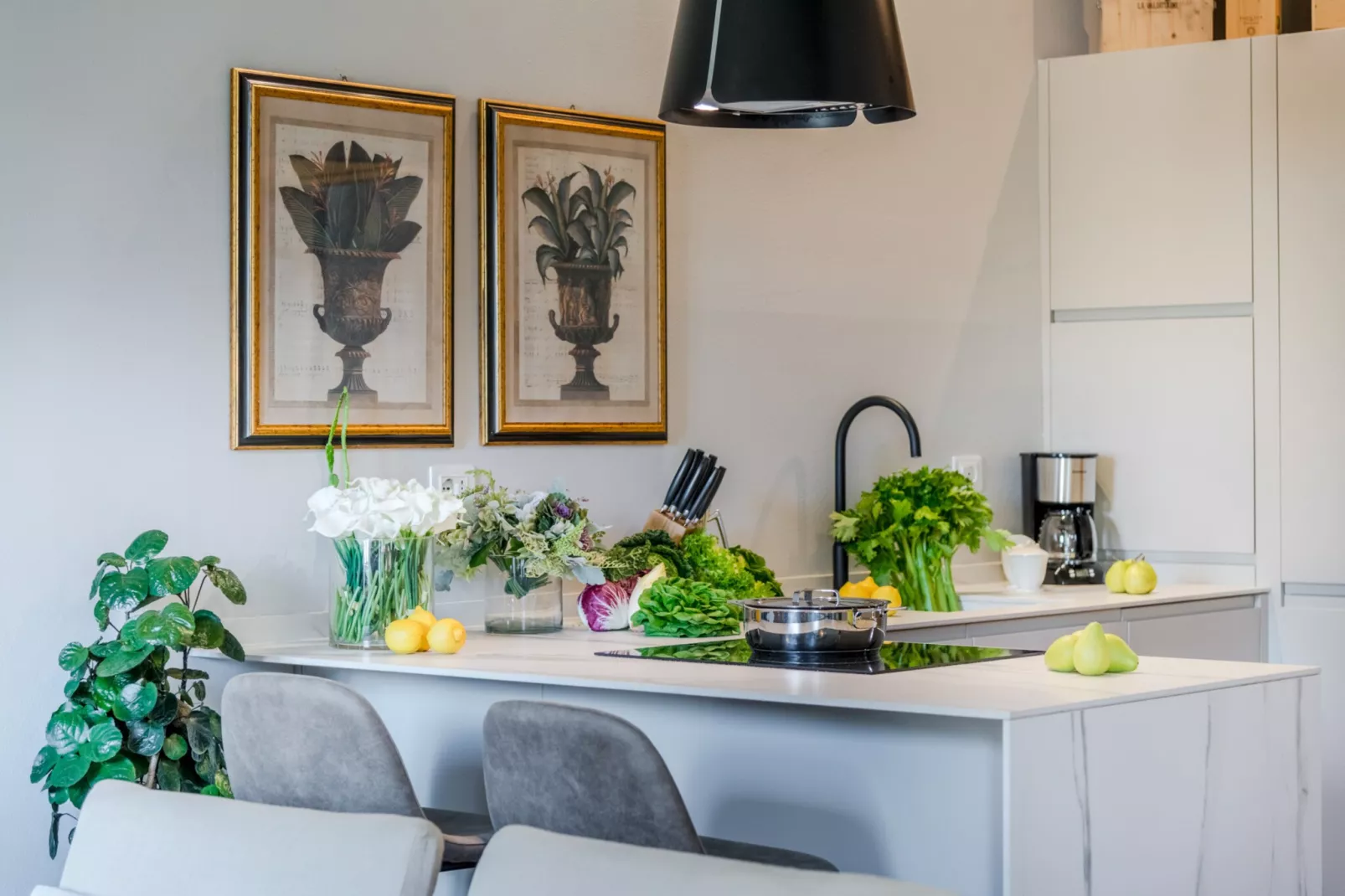 Garden Vista Apartment-Untagged